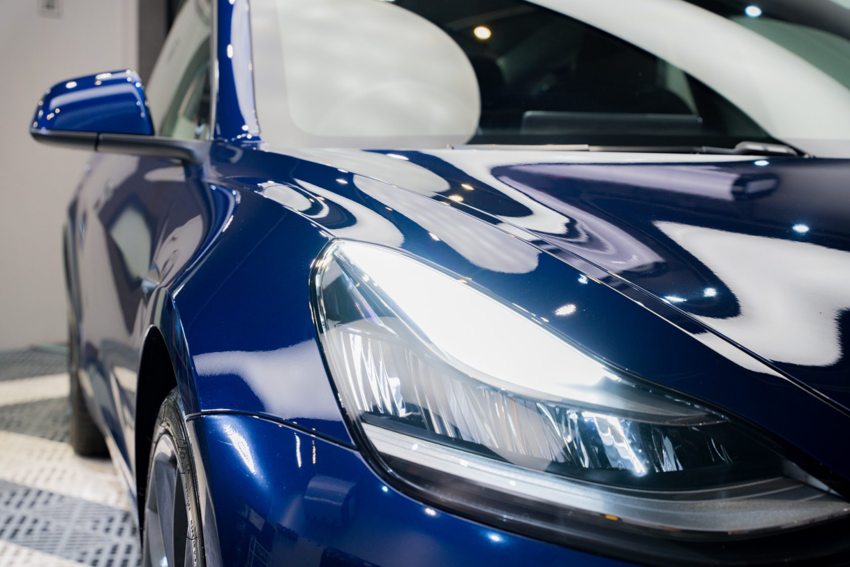 ic-autodetail-tesla-model-3-1
