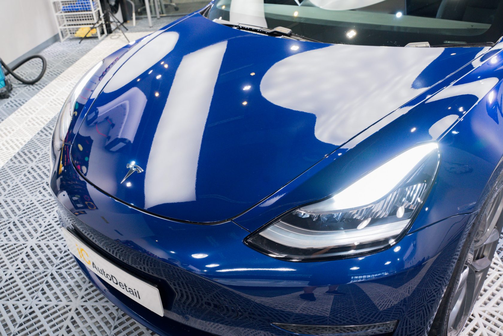 ic-autodetail-tesla-model-3-9