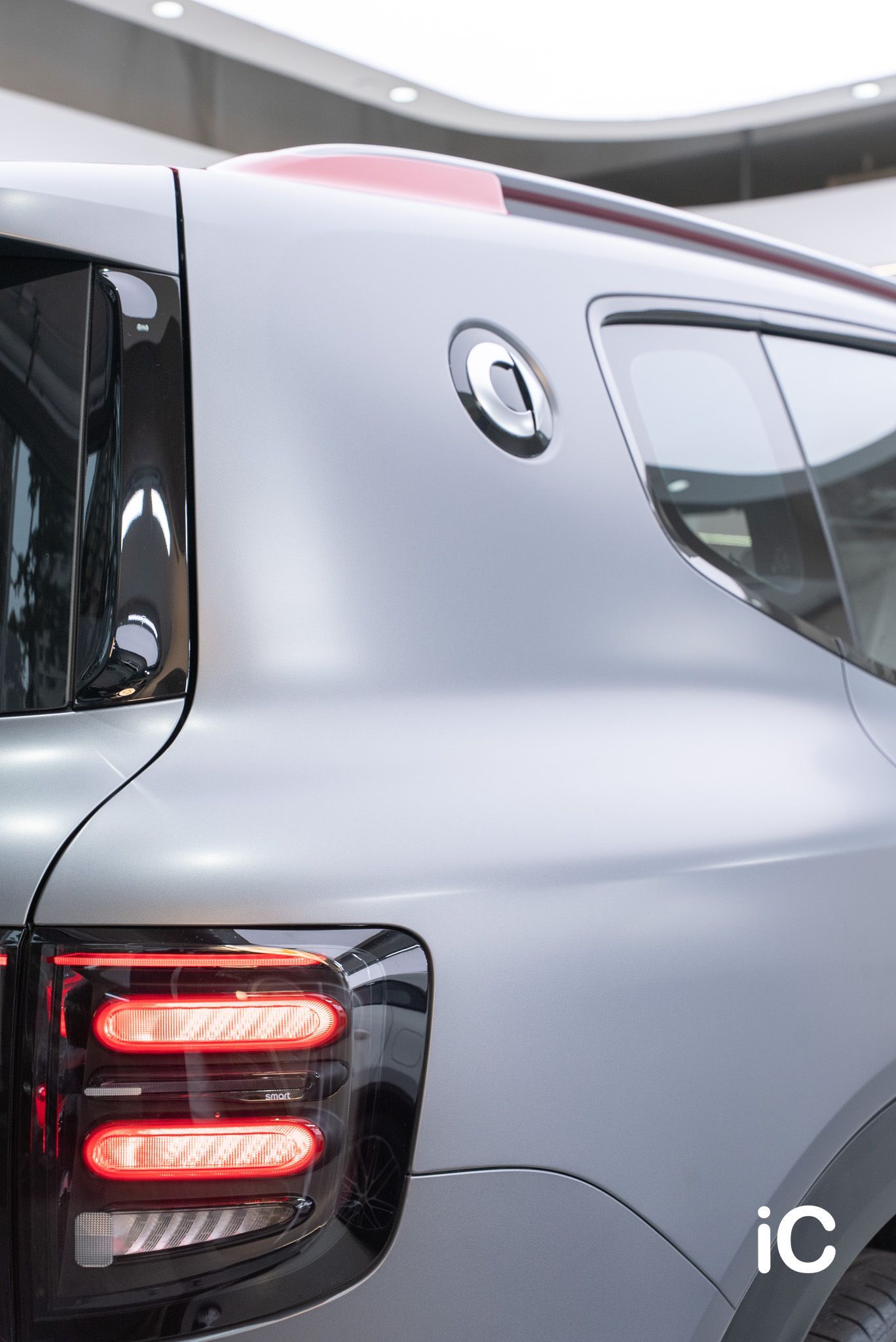 ic-detail-smart-325-barbus-matte-atom-grey-gyeon-matte-ppf-32