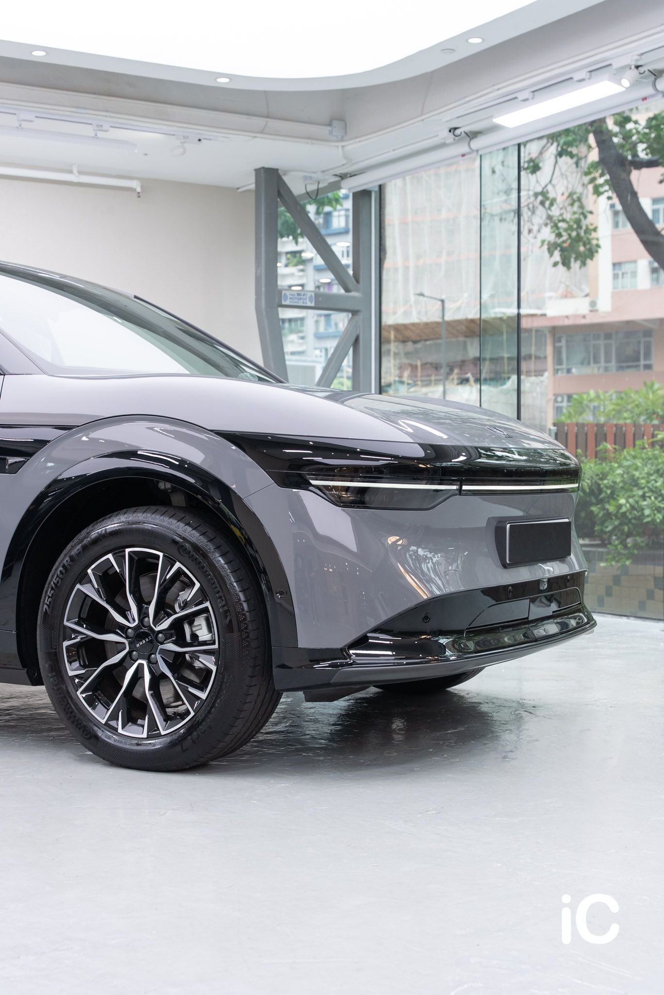 ic-detail-zeeker-7x-om-individual-colour-ppf-zurich-ash-3