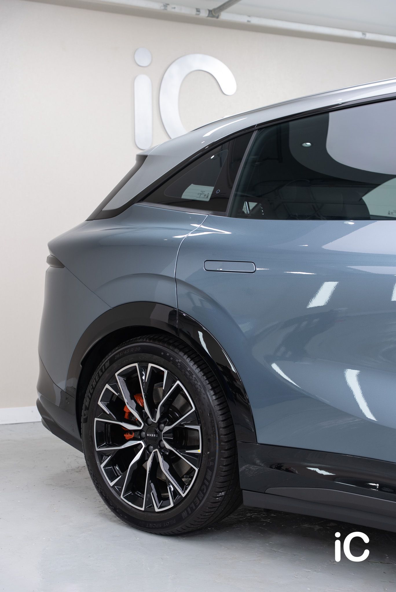 ic-detail-zeekr-7x-brook-blue-gyeon-ppf-12