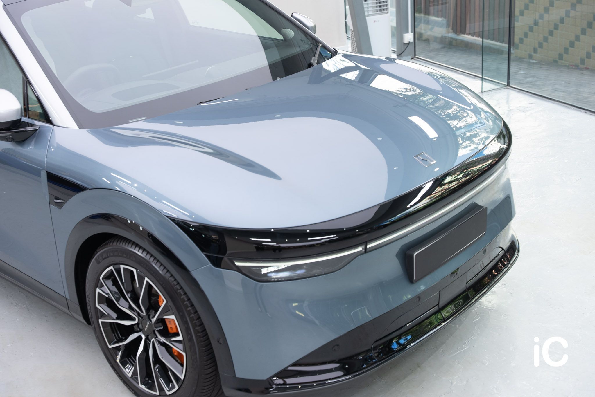 ic-detail-zeekr-7x-brook-blue-gyeon-ppf-2