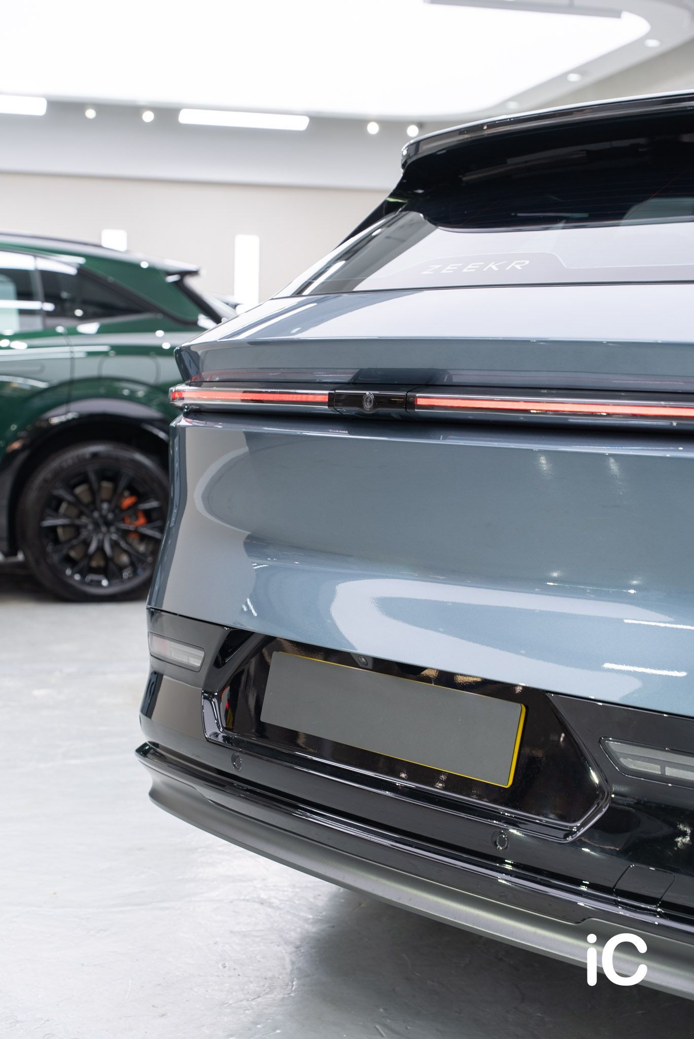 ic-detail-zeekr-7x-brook-blue-gyeon-ppf-37