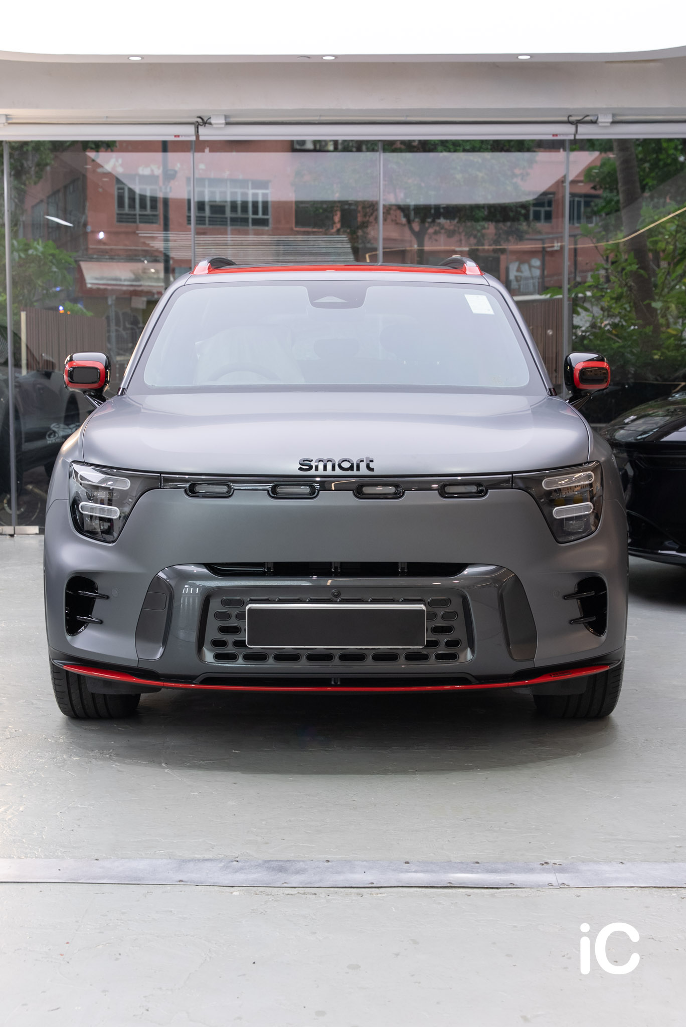 ic-detail-smart-355-barbus-matte-atom-grey-gyeon-matte-ppf-2-1