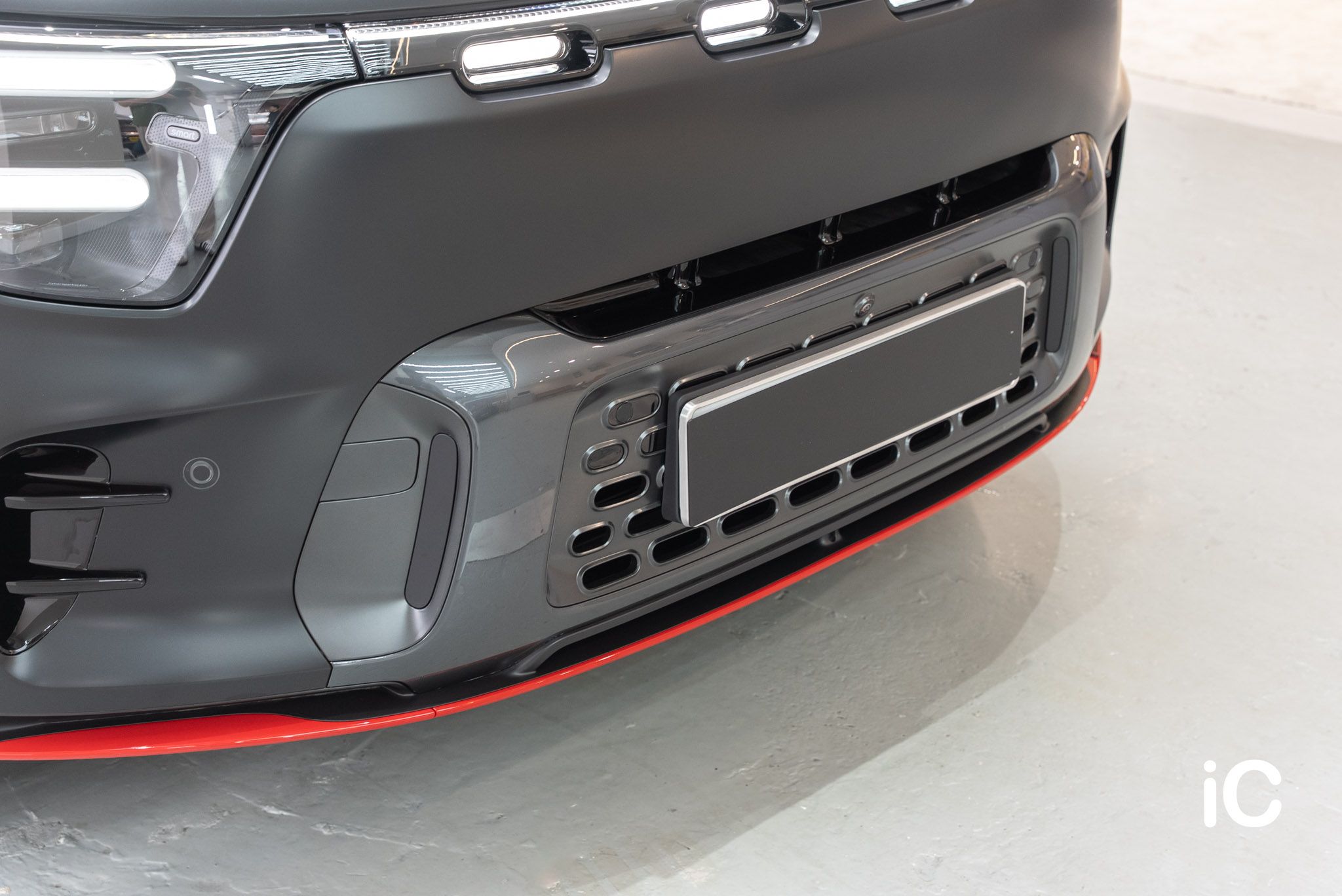 ic-detail-smart-5-barbus-black-gyeon-matte-ppf-a-6