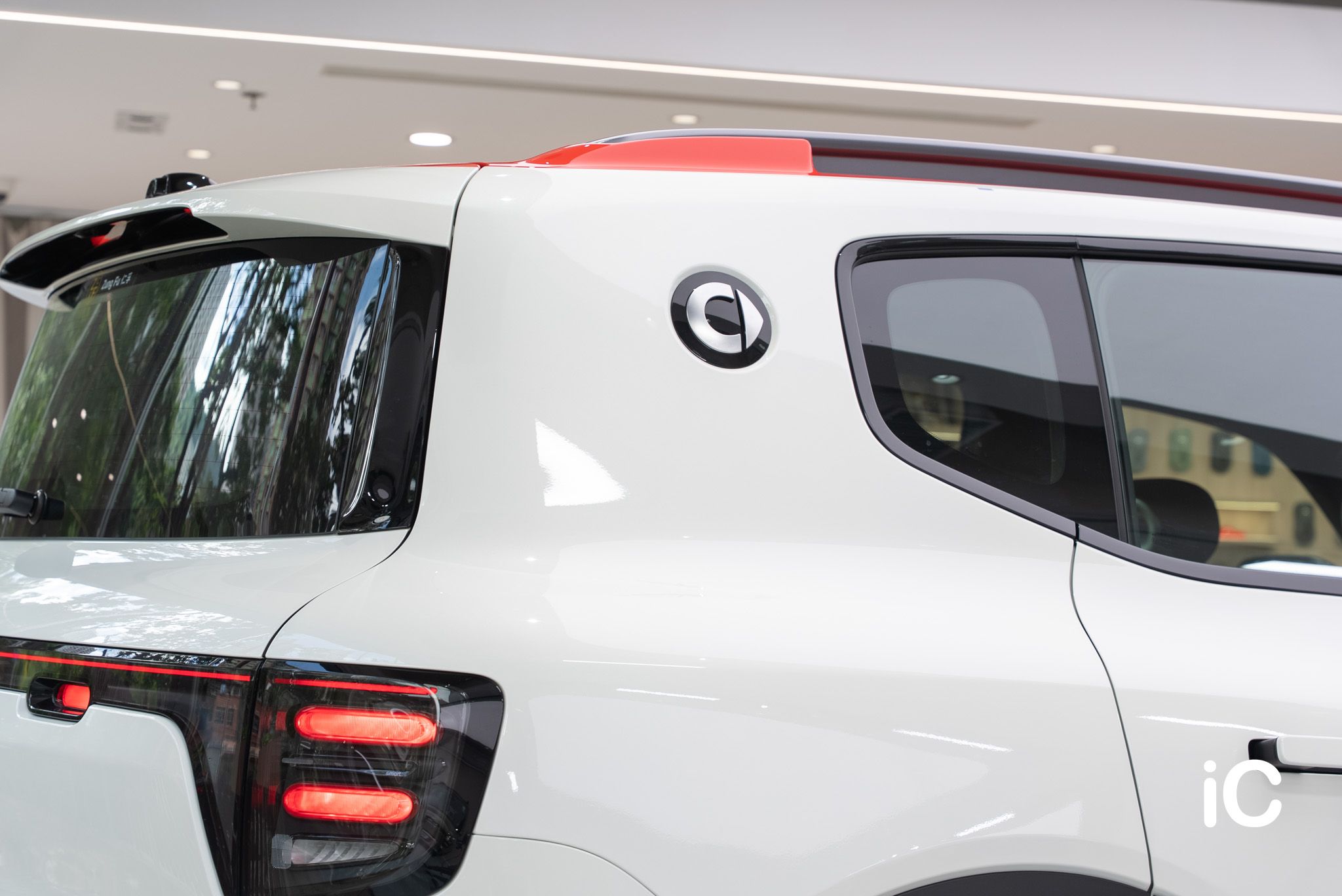 ic-detail-smart-5-barbus-white-gyeon-ppf-10