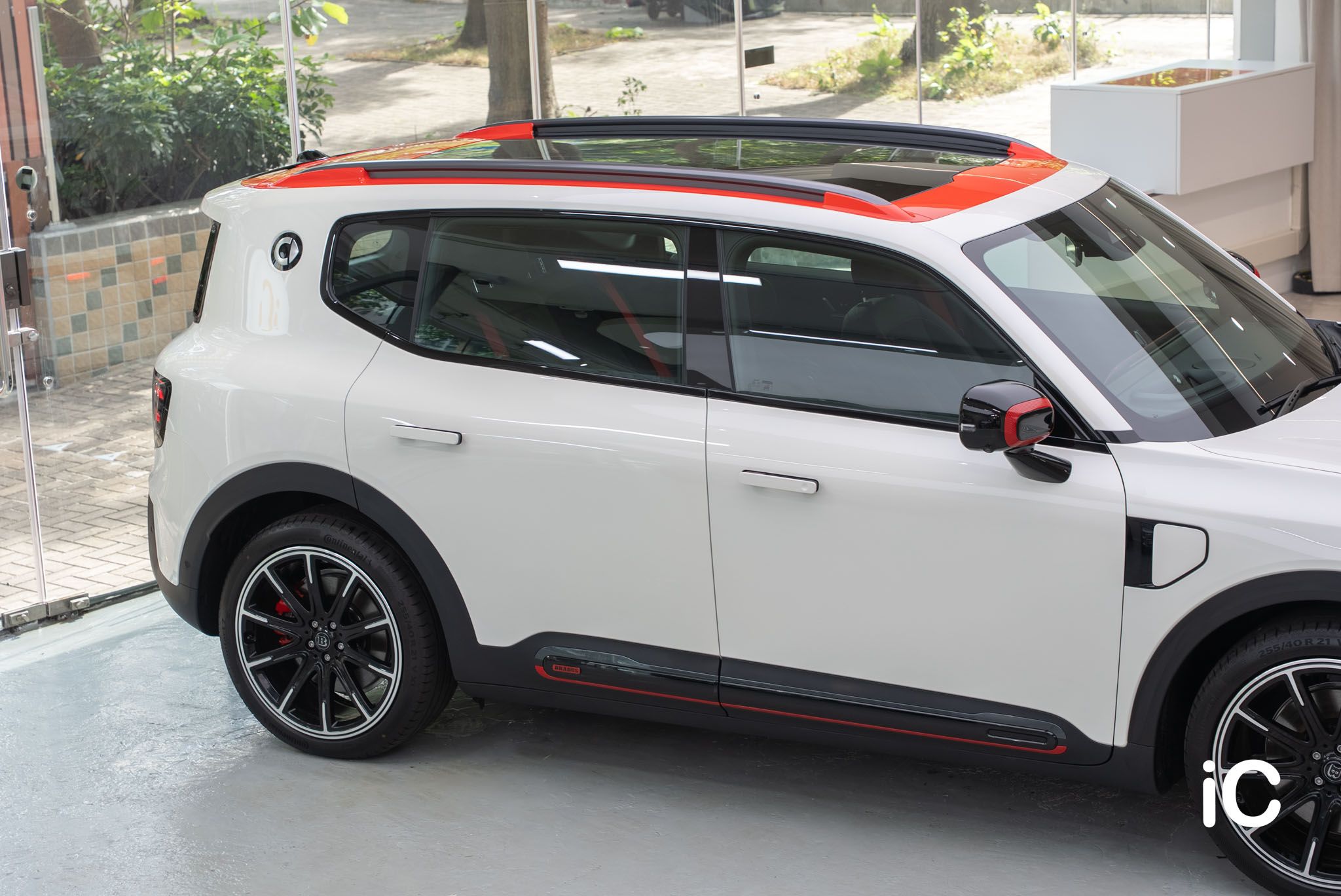 ic-detail-smart-5-barbus-white-gyeon-ppf-19