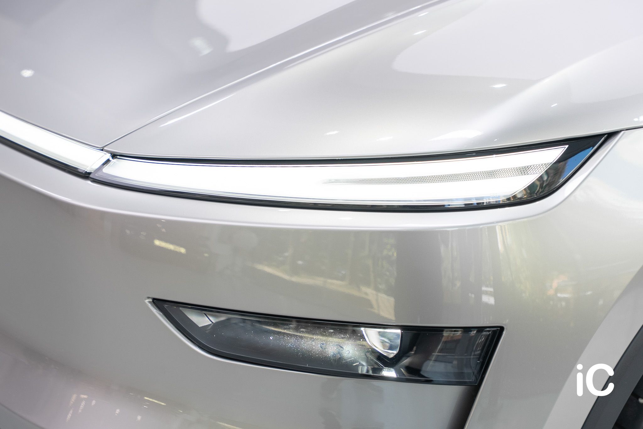 ic-detail-tesla-model-y-om-individual-colour-ppf-liquid-silver-16