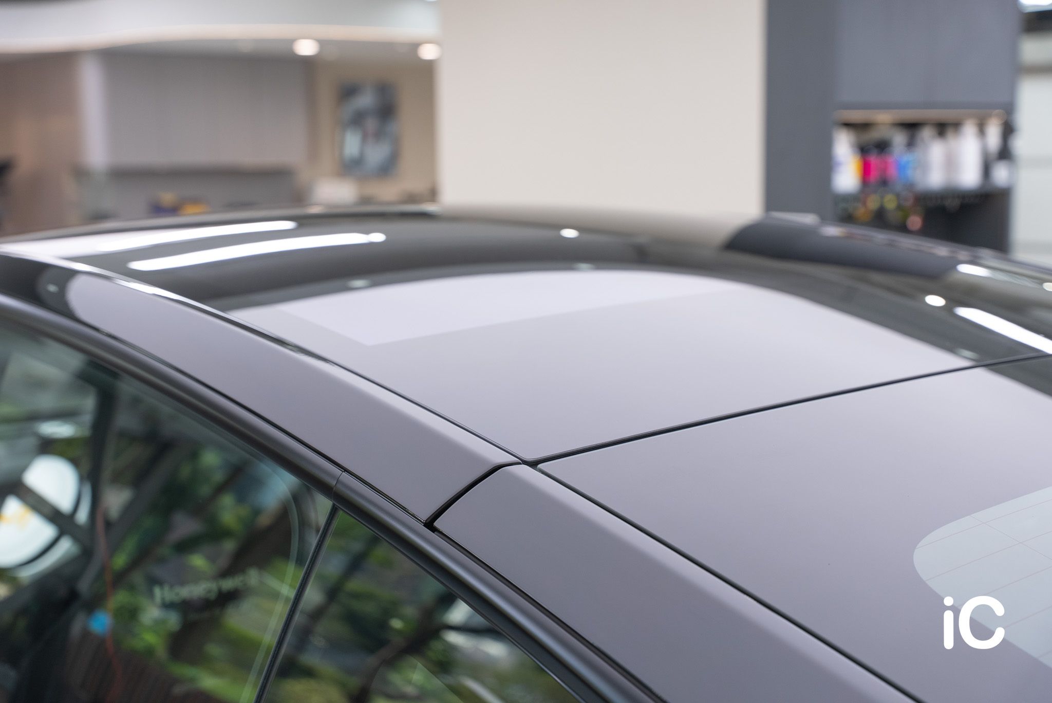 ic-detail-tesla-model-y-om-individual-colour-ppf-liquid-silver-30