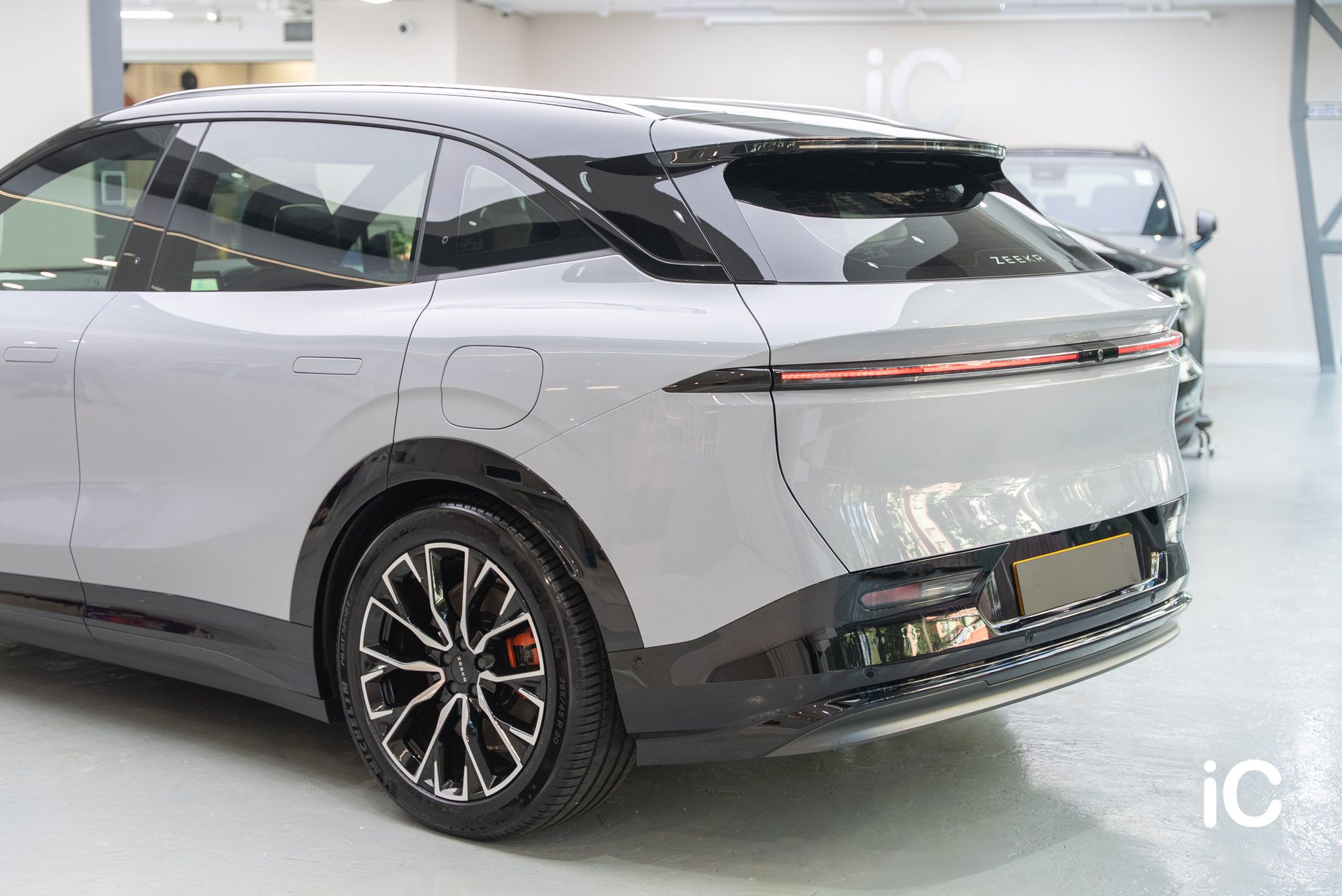 ic-detail-zeekr-7x-om-individual-colour-ppf-grace-slate-33