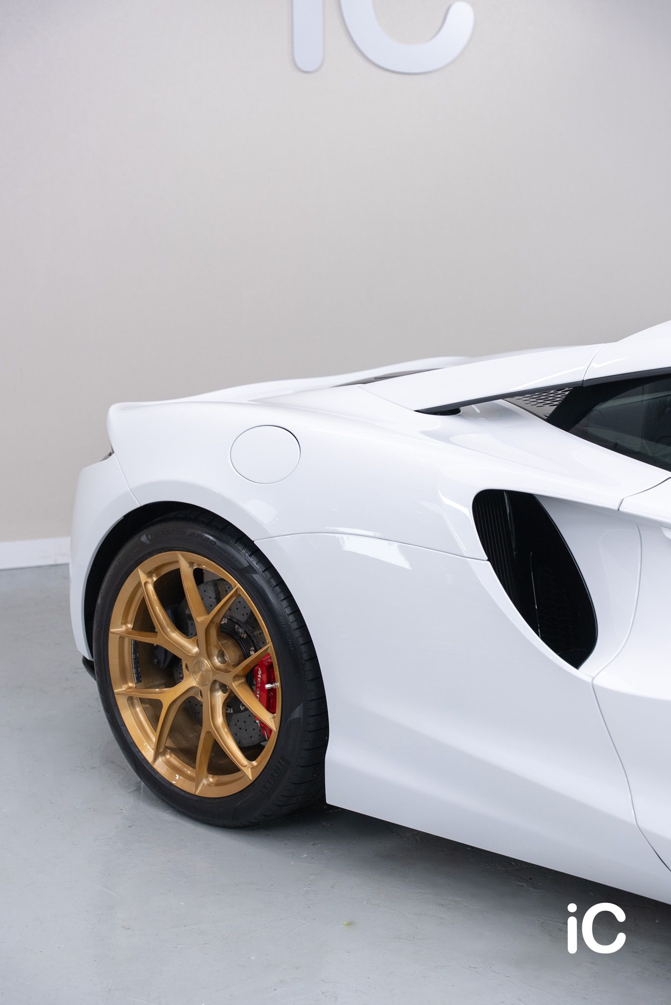 ic-detail-mclaren-artura-white-gyeon-ppf-12