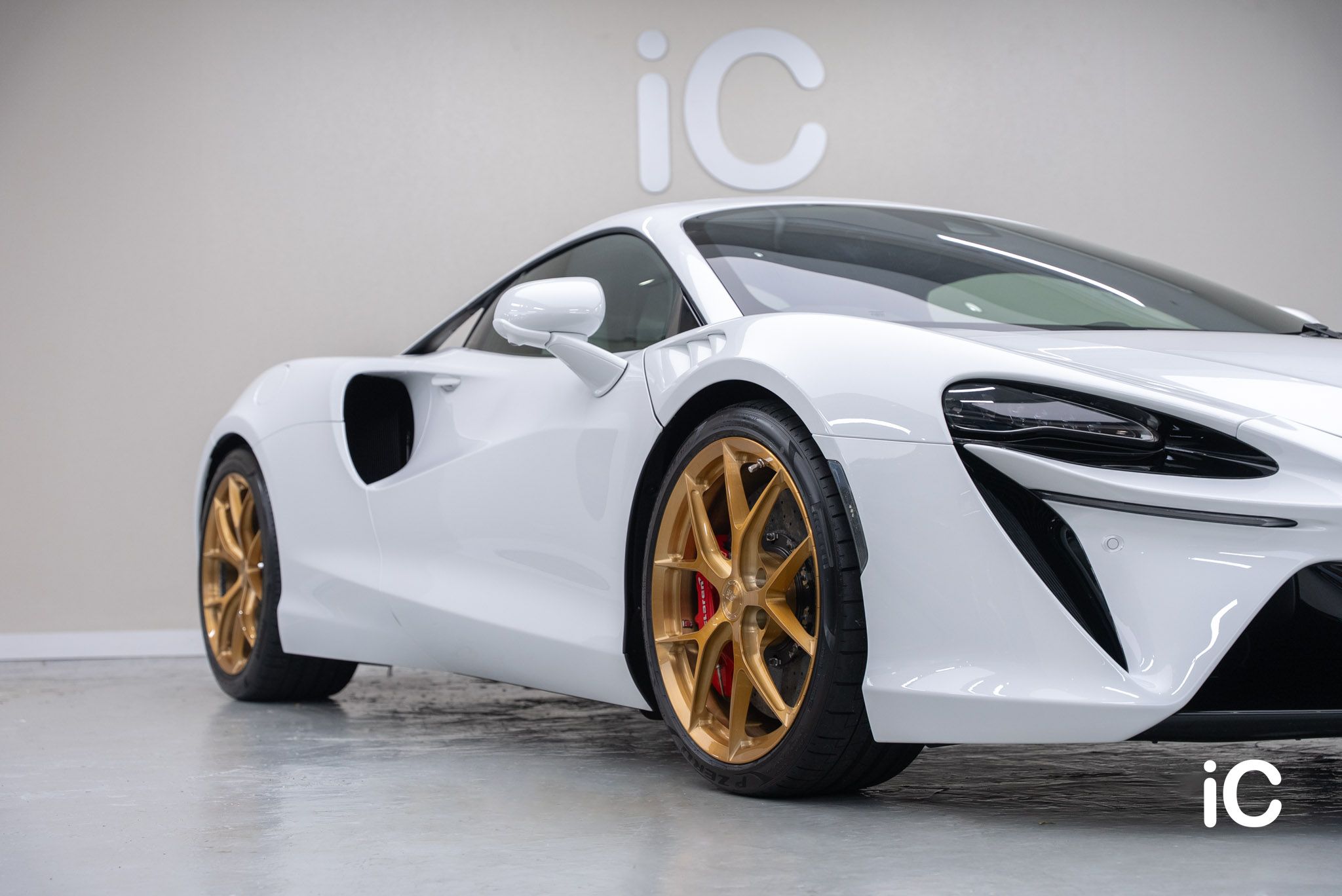 ic-detail-mclaren-artura-white-gyeon-ppf-23