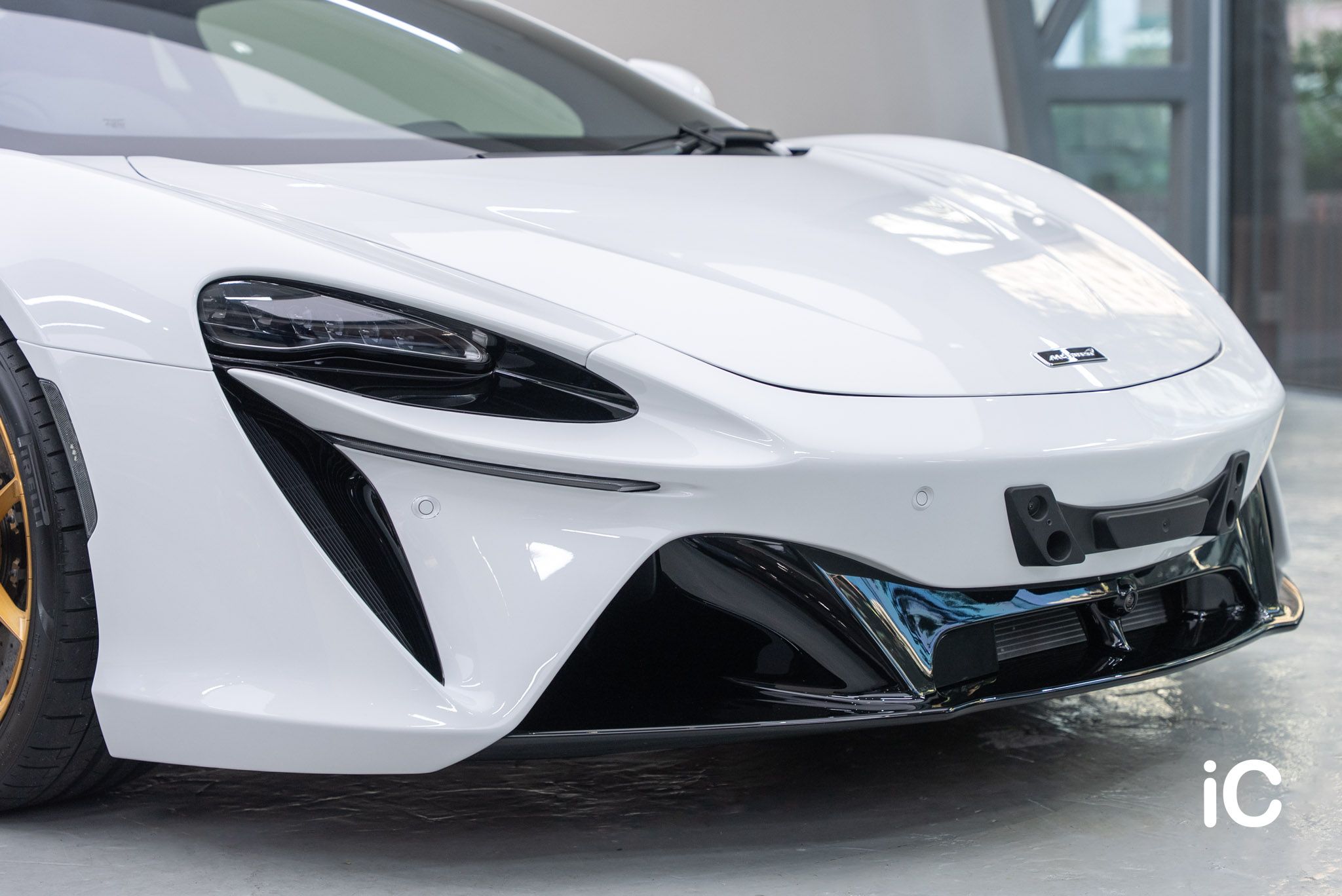 ic-detail-mclaren-artura-white-gyeon-ppf-30