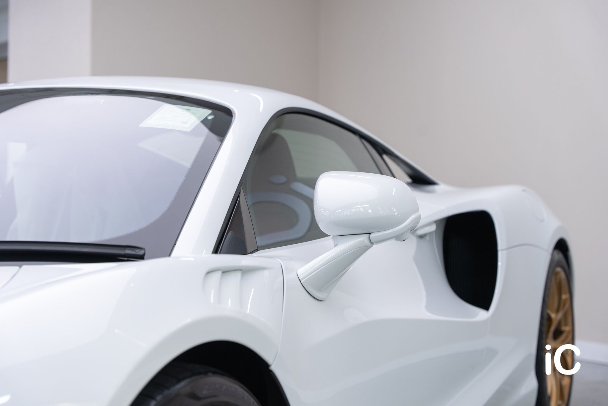 ic-detail-mclaren-artura-white-gyeon-ppf-4