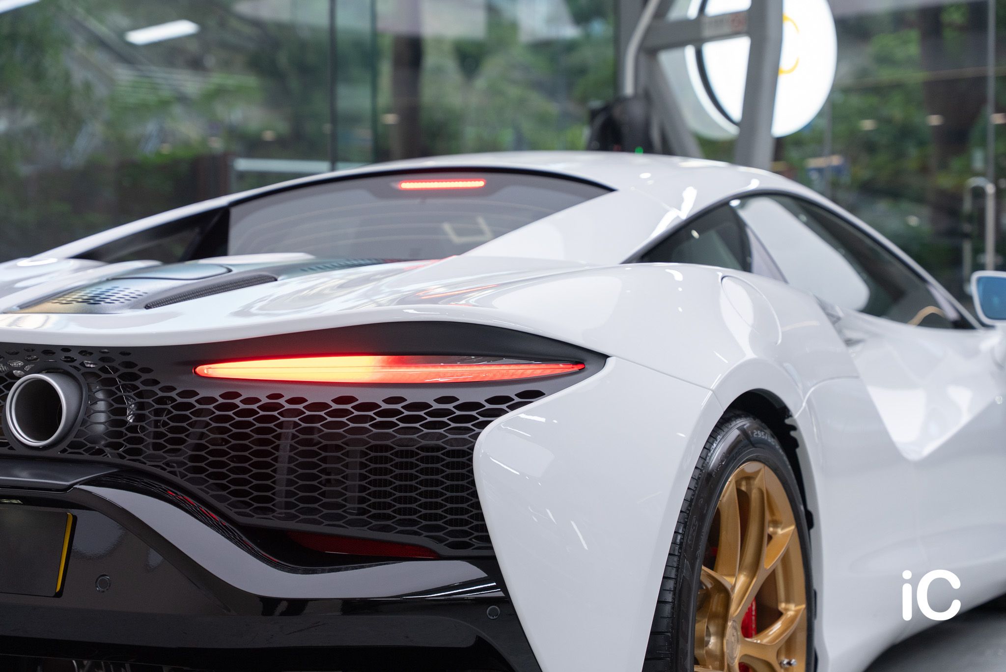 ic-detail-mclaren-artura-white-gyeon-ppf-43