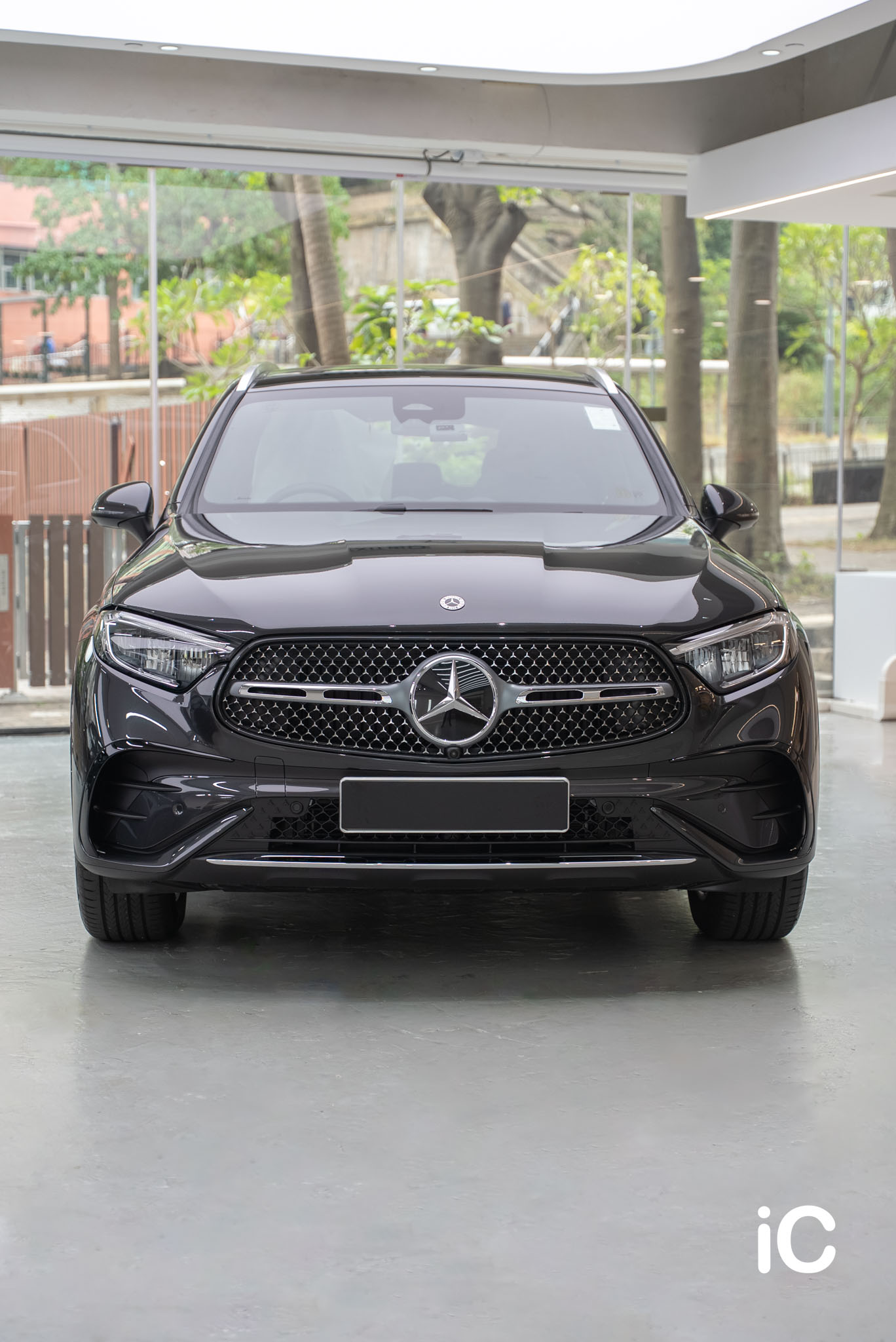 ic-detail-mercedes-benz-glc-grey-gyeon-ppf-3-1
