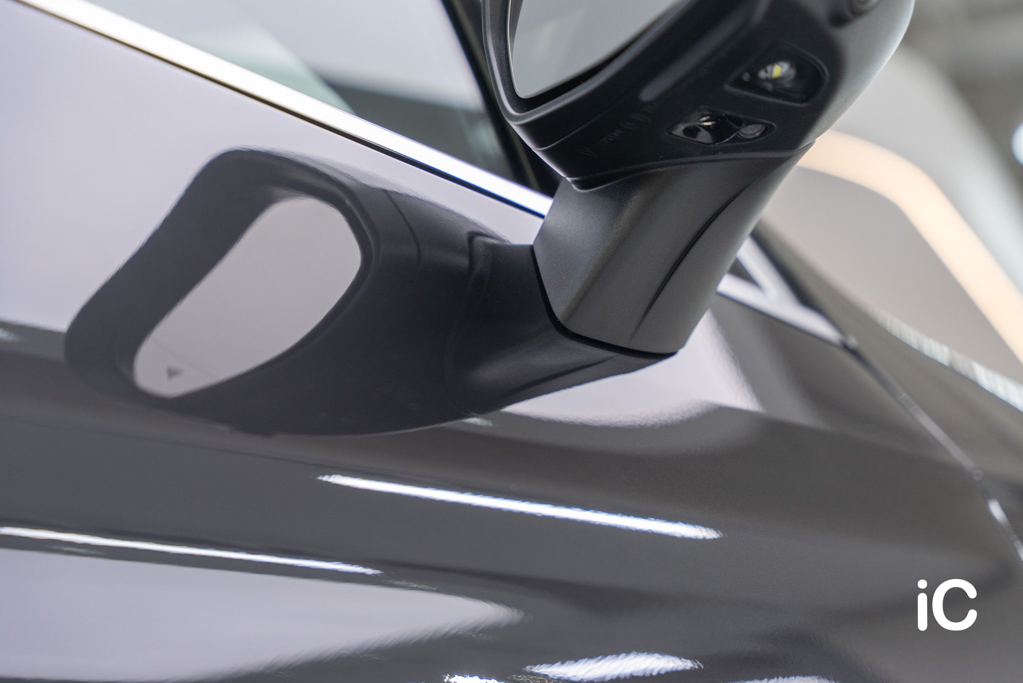 ic-detail-mercedes-benz-glc-grey-gyeon-ppf-31