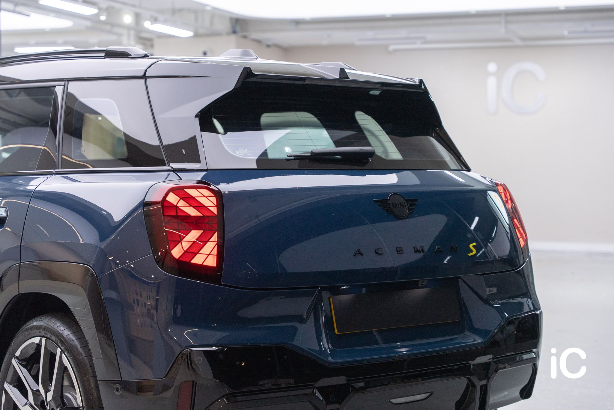 ic-detail-mini-aceman-blue-gyeon-ppf-32