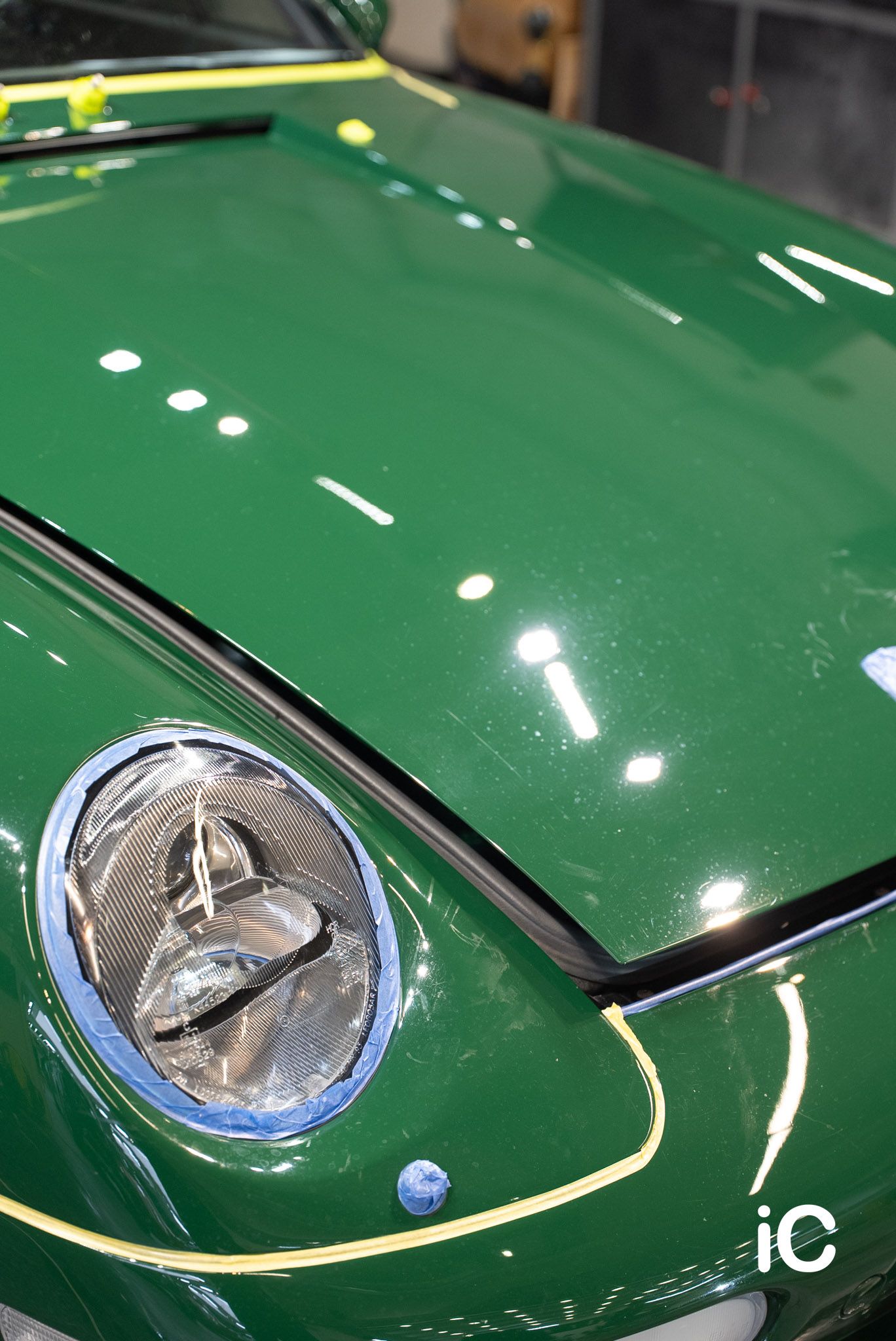 ic-detail-porsche-911-993-green-ulgo-black-infinity-1