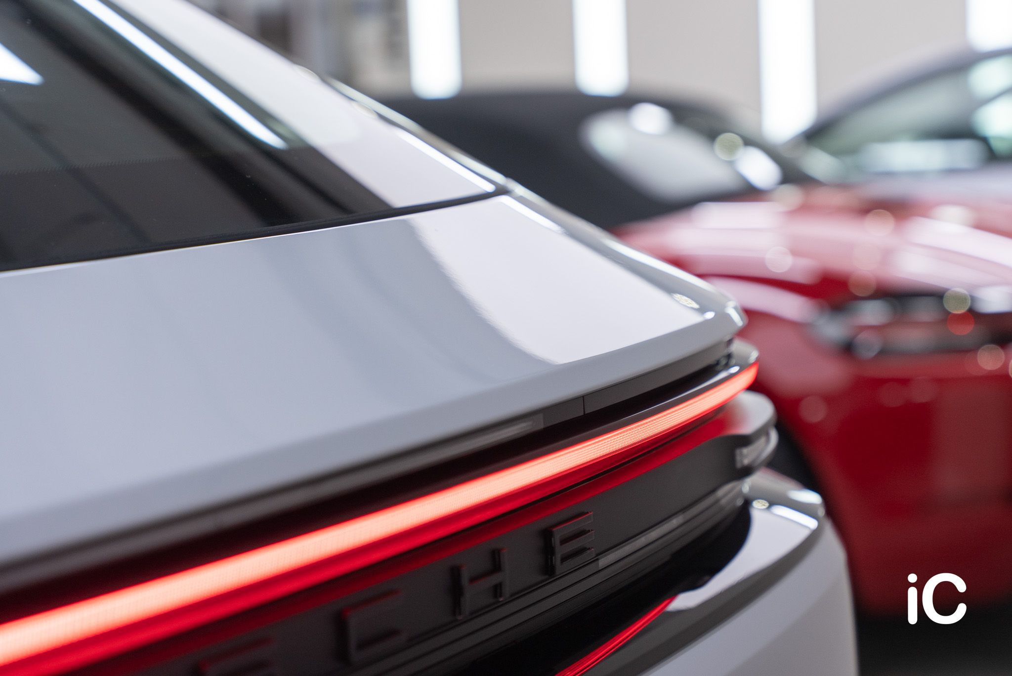 ic-detail-porsche-macan-black-grey-gyeon-ppf-14