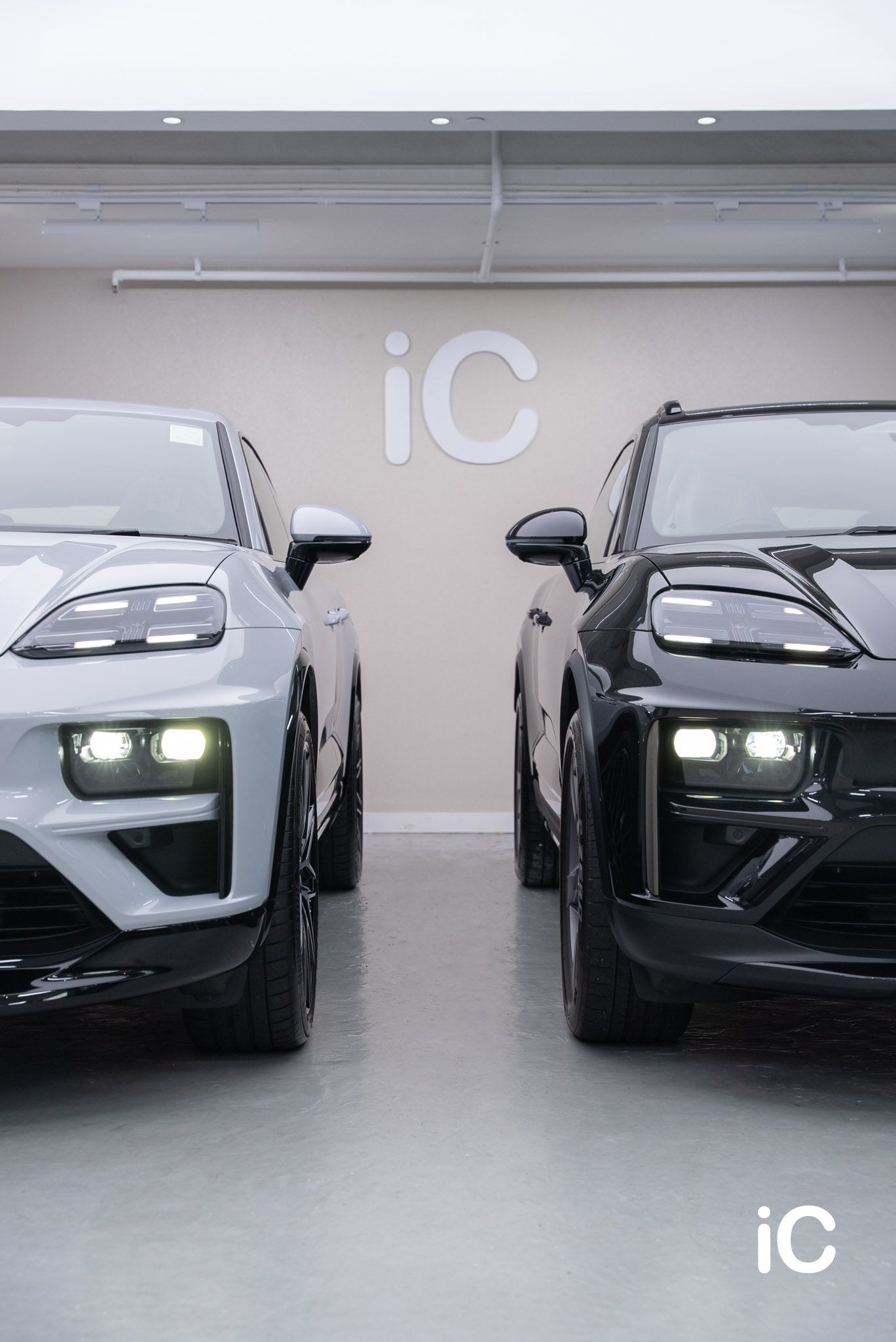 ic-detail-porsche-macan-black-grey-gyeon-ppf-27