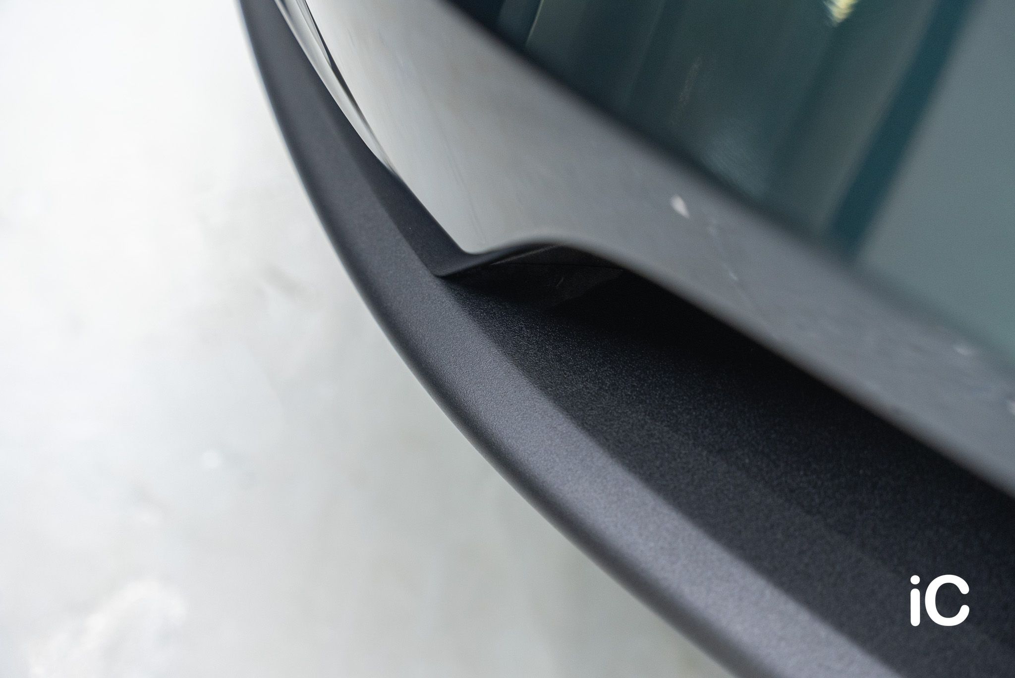 ic-detail-tesla-model-y-om-individual-colour-ppf-ridge-mountain-green-metallic-24