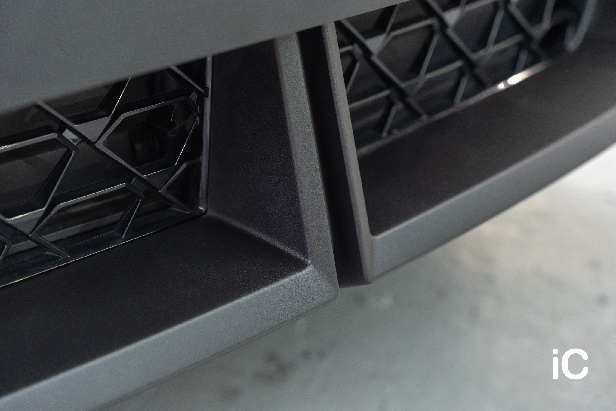 ic-detail-bmw-ix-2-cape-york-green-gyeon-ppf-22