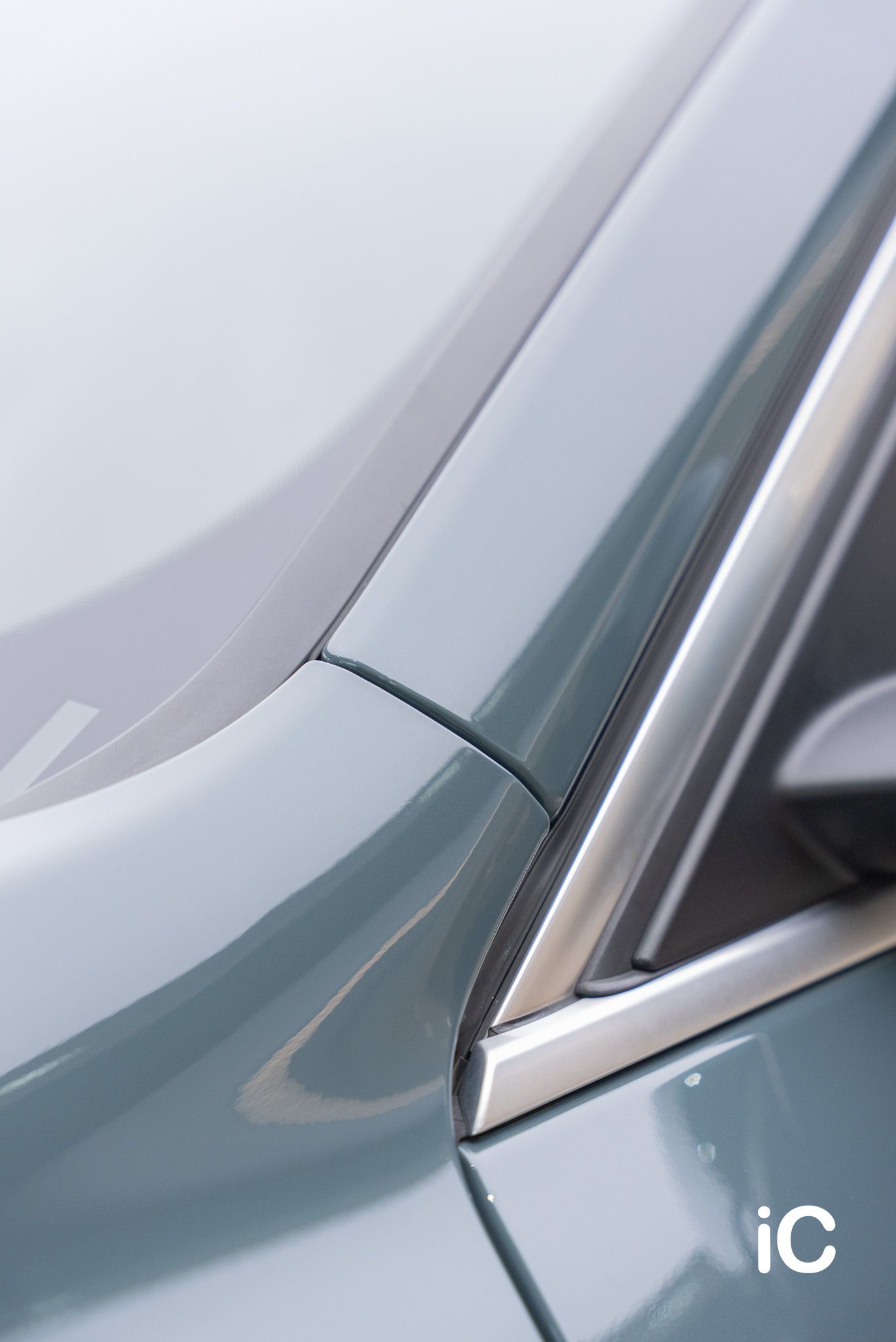 ic-detail-bmw-ix-2-cape-york-green-gyeon-ppf-27