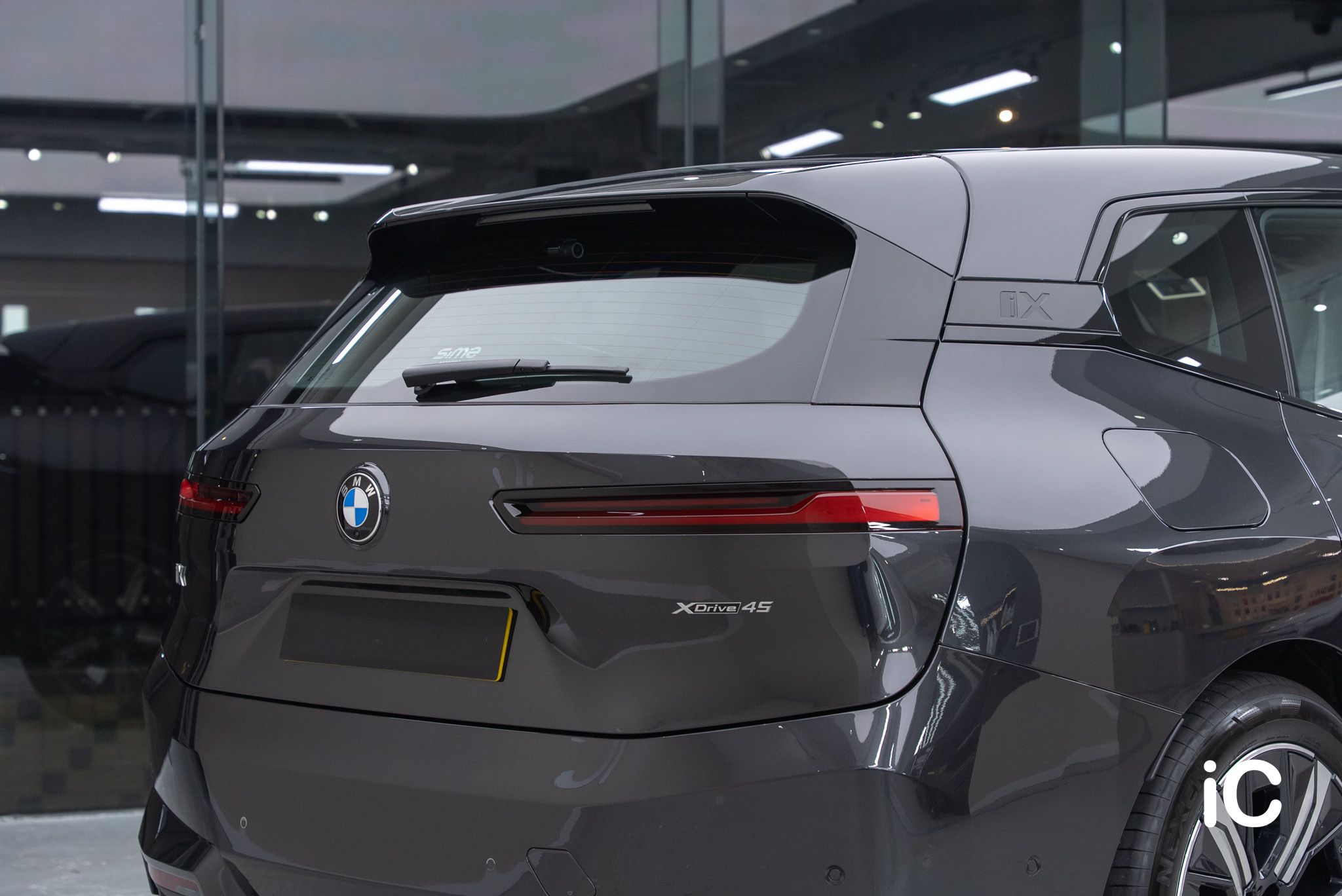 ic-detail-bmw-ix-grey-gyeon-ppf-15