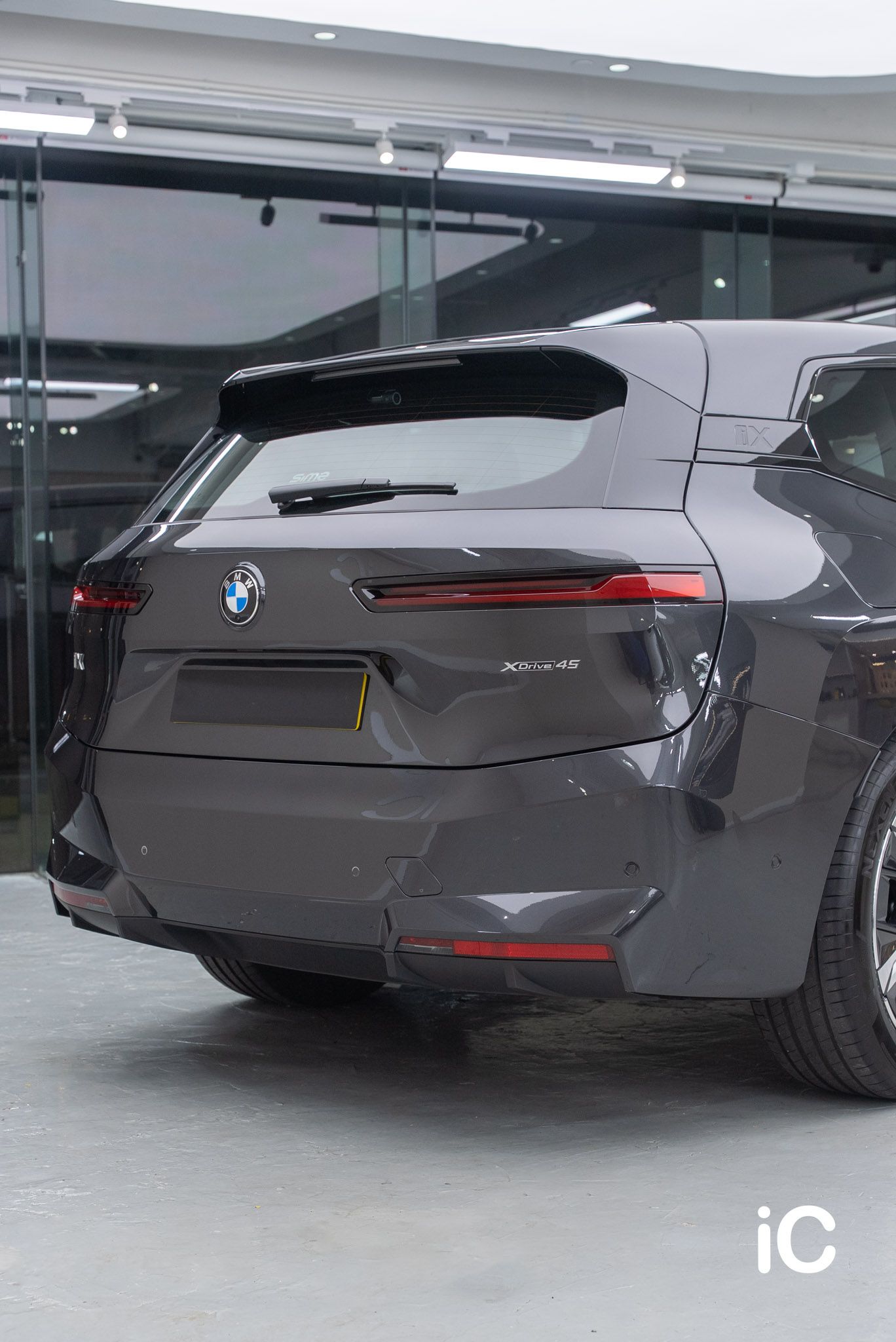 ic-detail-bmw-ix-grey-gyeon-ppf-16