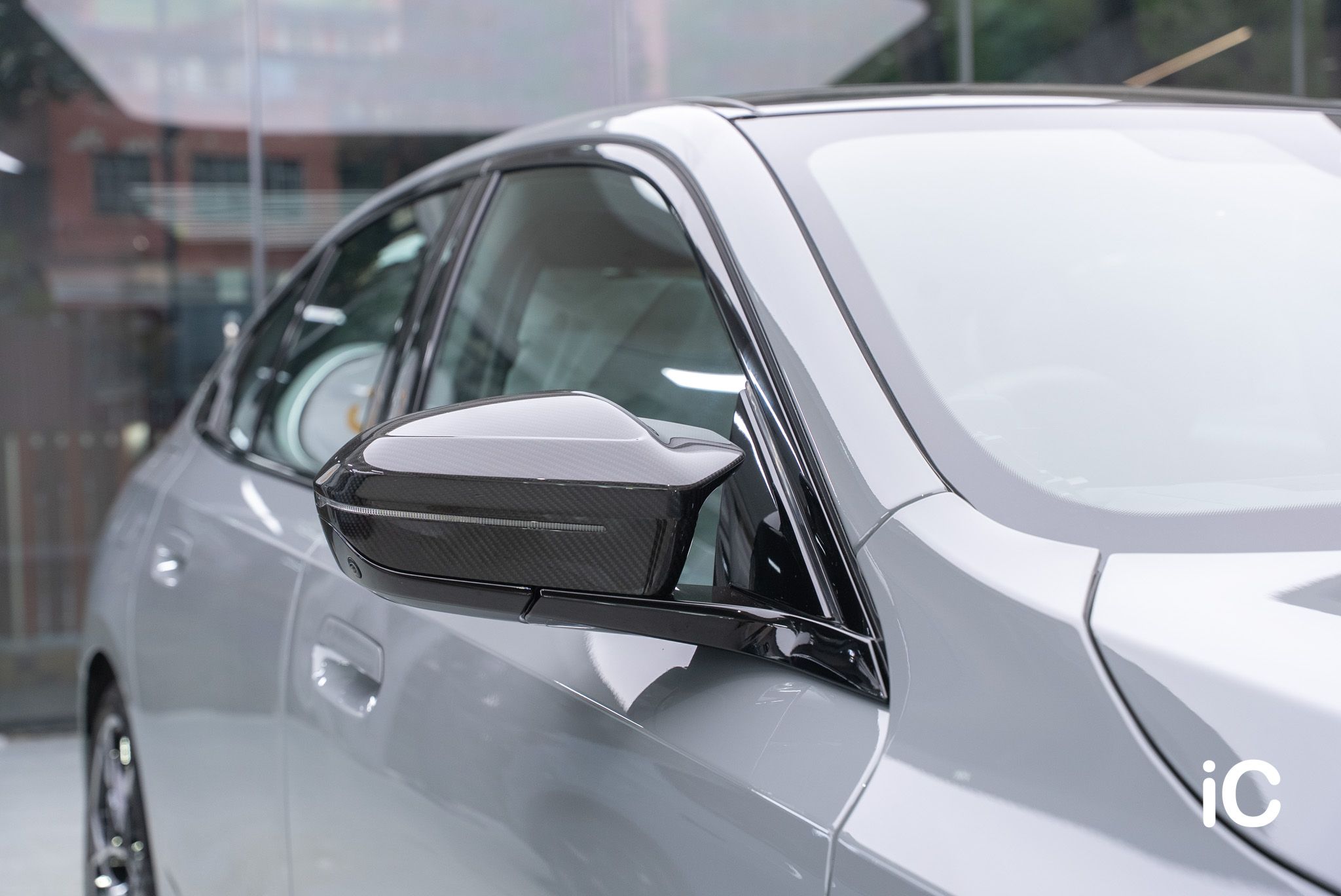 ic-detail-bmw-ix-om-individual-colour-ppf-strom-grey-16