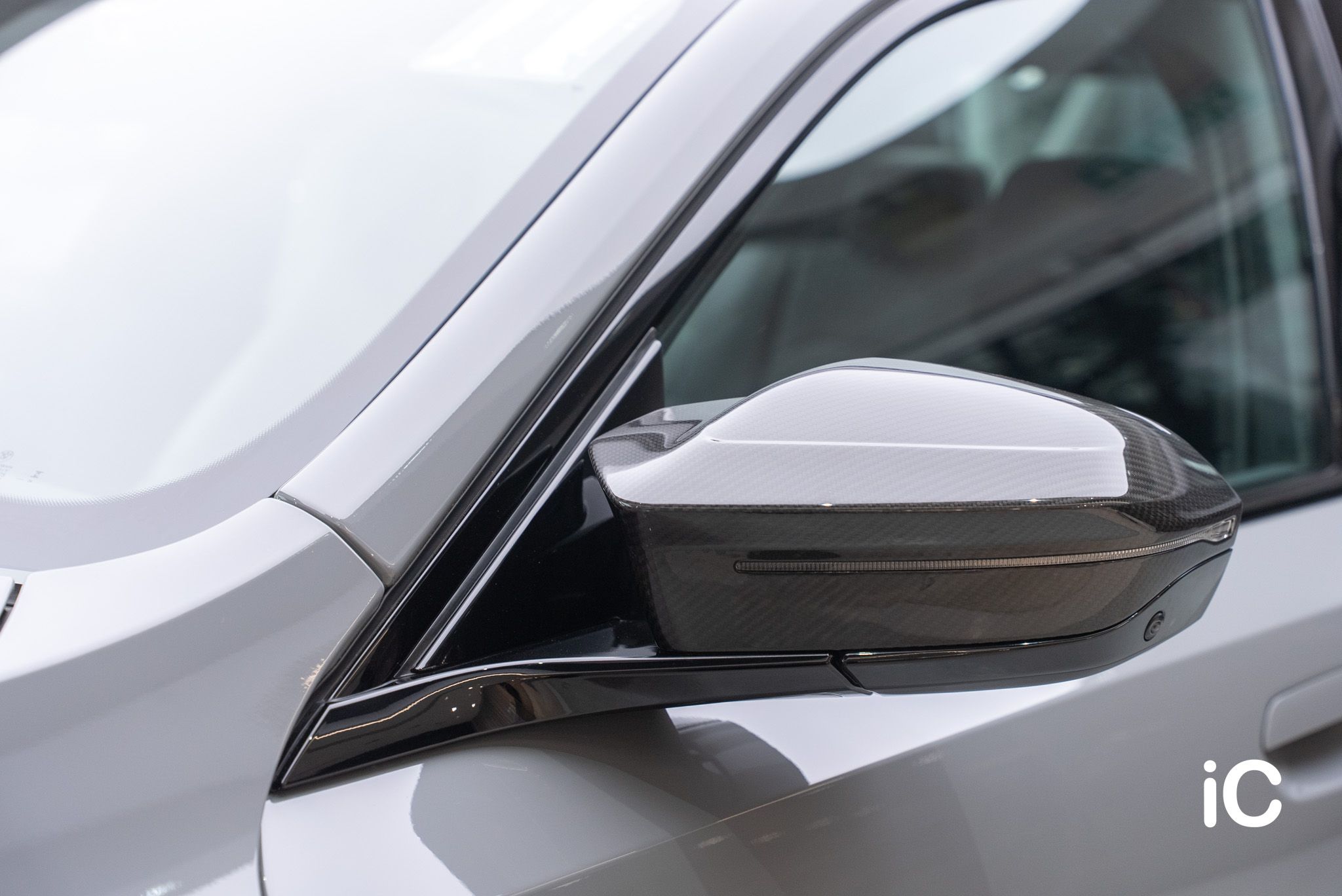 ic-detail-bmw-ix-om-individual-colour-ppf-strom-grey-24