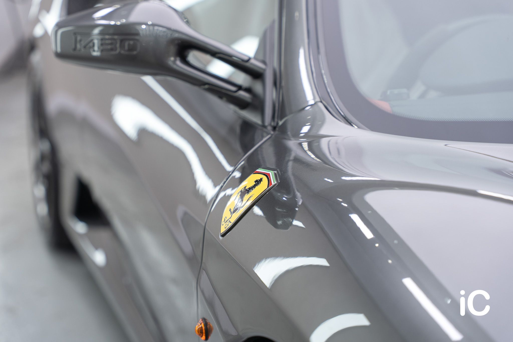 ic-detail-ferrari-f430-grey-ulgo-black-infinity-20