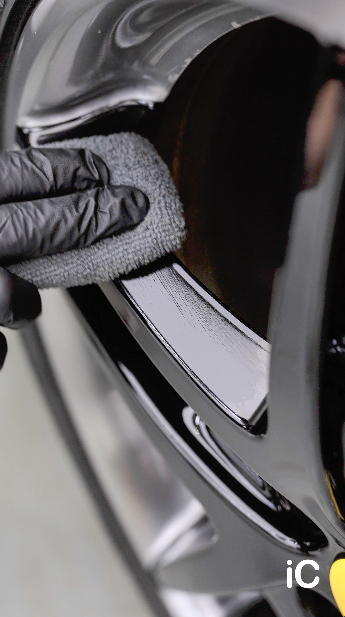 ic-detail-ferrari-f430-grey-ulgo-black-infinity-29