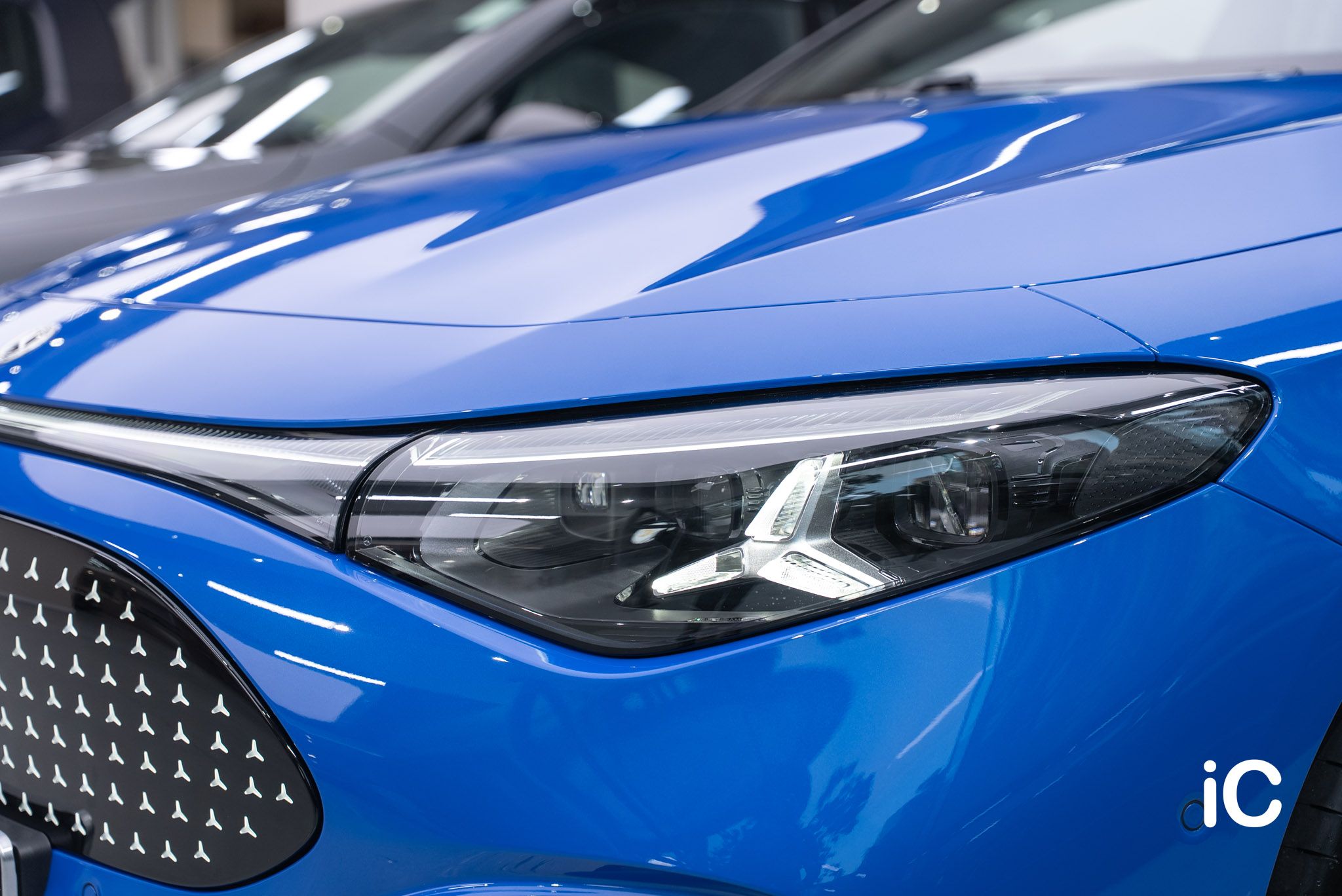 ic-detail-mercedes-benz-cla-black-blue-gyeon-ppf-5