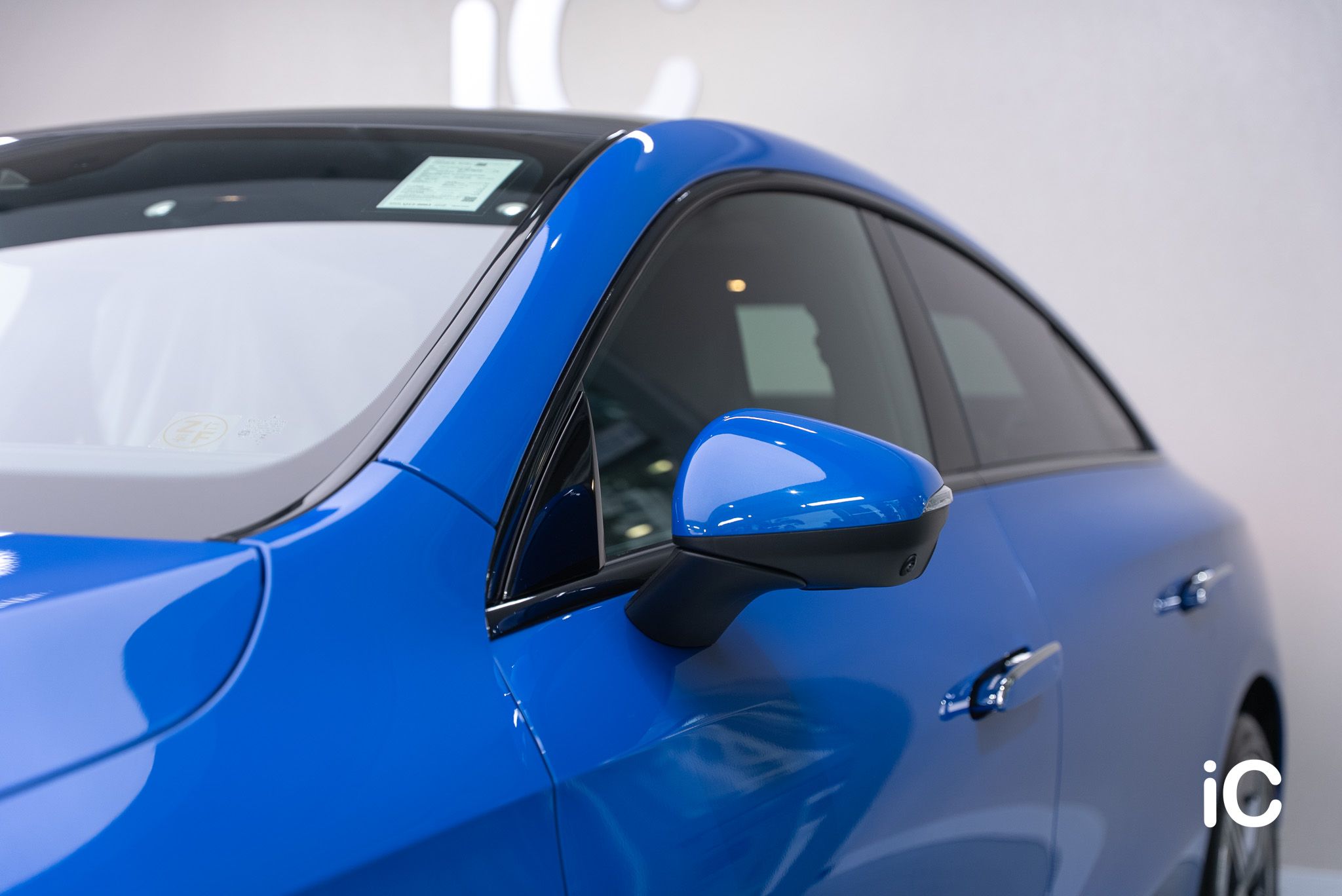 ic-detail-mercedes-benz-cla-black-blue-gyeon-ppf-6