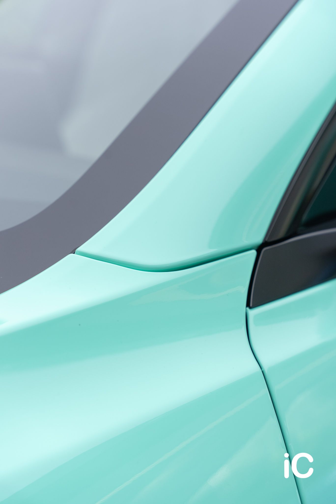 ic-detail-tesla-model-3-om-individual-colour-ppf-mint-green-19