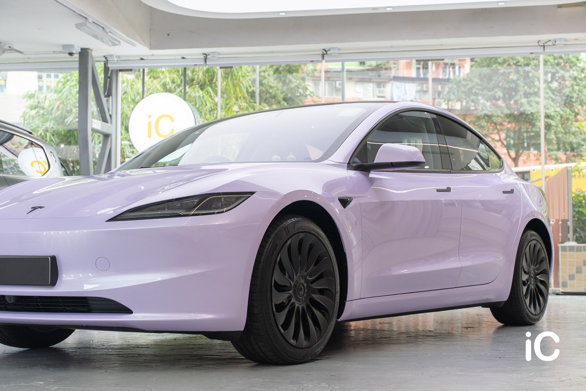 ic-detail-tesla-model-3-om-individual-colour-ppf-starlight-lavender-metallic-16