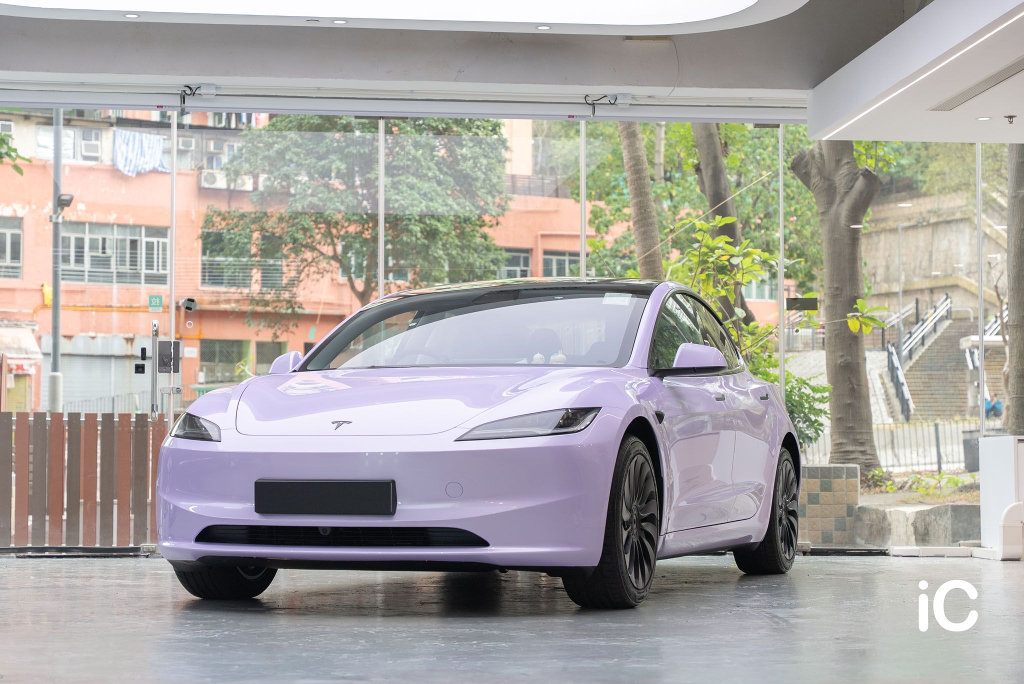 ic-detail-tesla-model-3-om-individual-colour-ppf-starlight-lavender-metallic-28