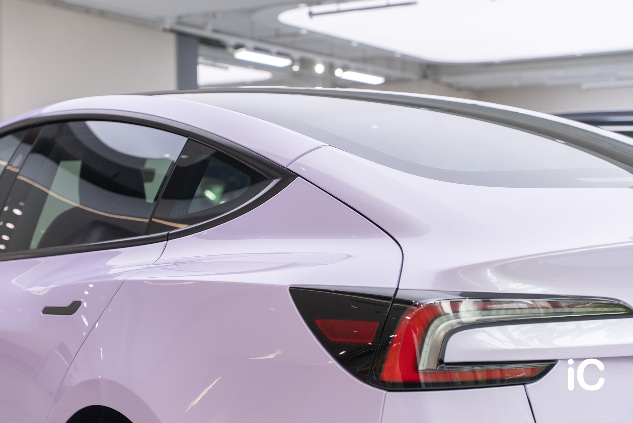 ic-detail-tesla-model-3-om-individual-colour-ppf-starlight-lavender-metallic-6
