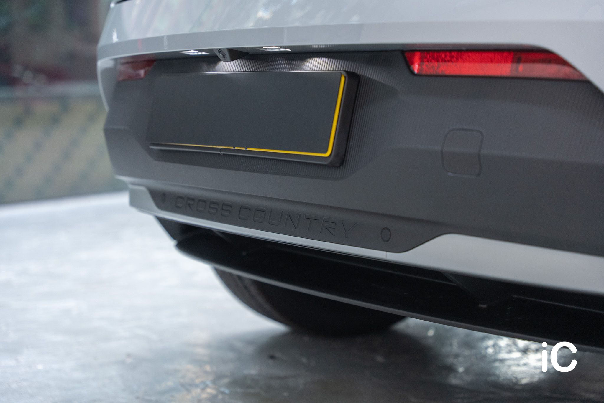 ic-detail-volvo-ex30-grey-gyeon-ppf-16