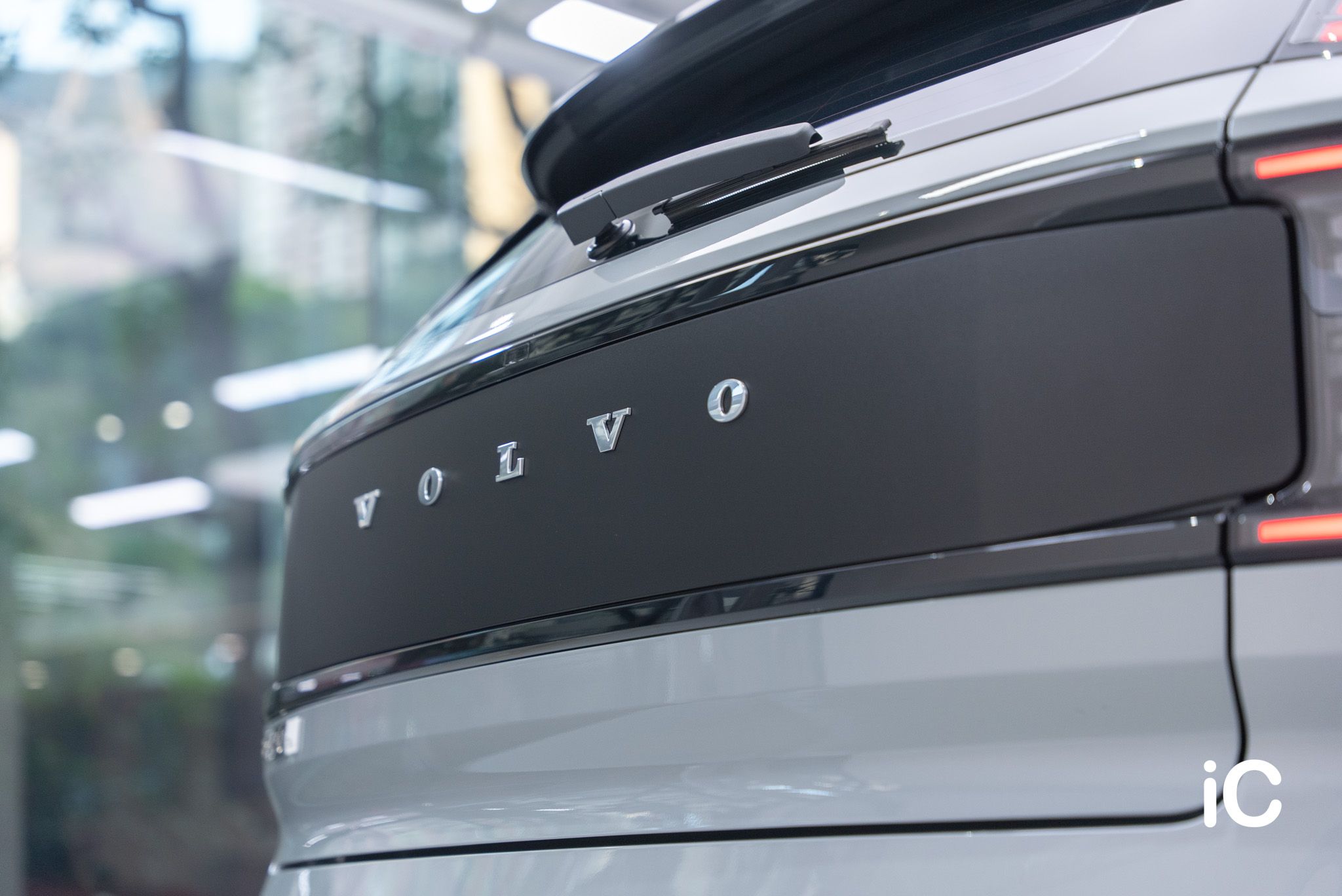 ic-detail-volvo-ex30-grey-gyeon-ppf-17