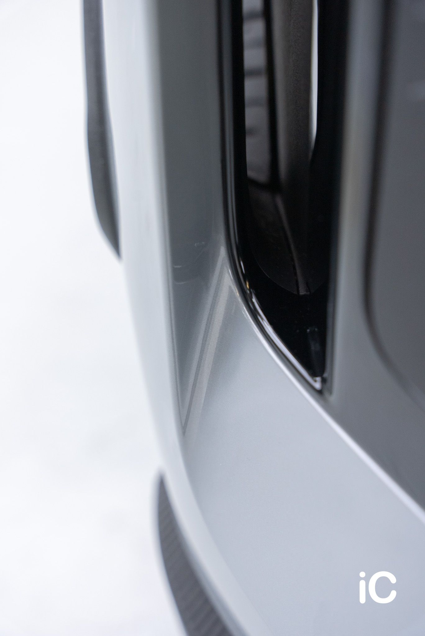 ic-detail-volvo-ex30-grey-gyeon-ppf-31