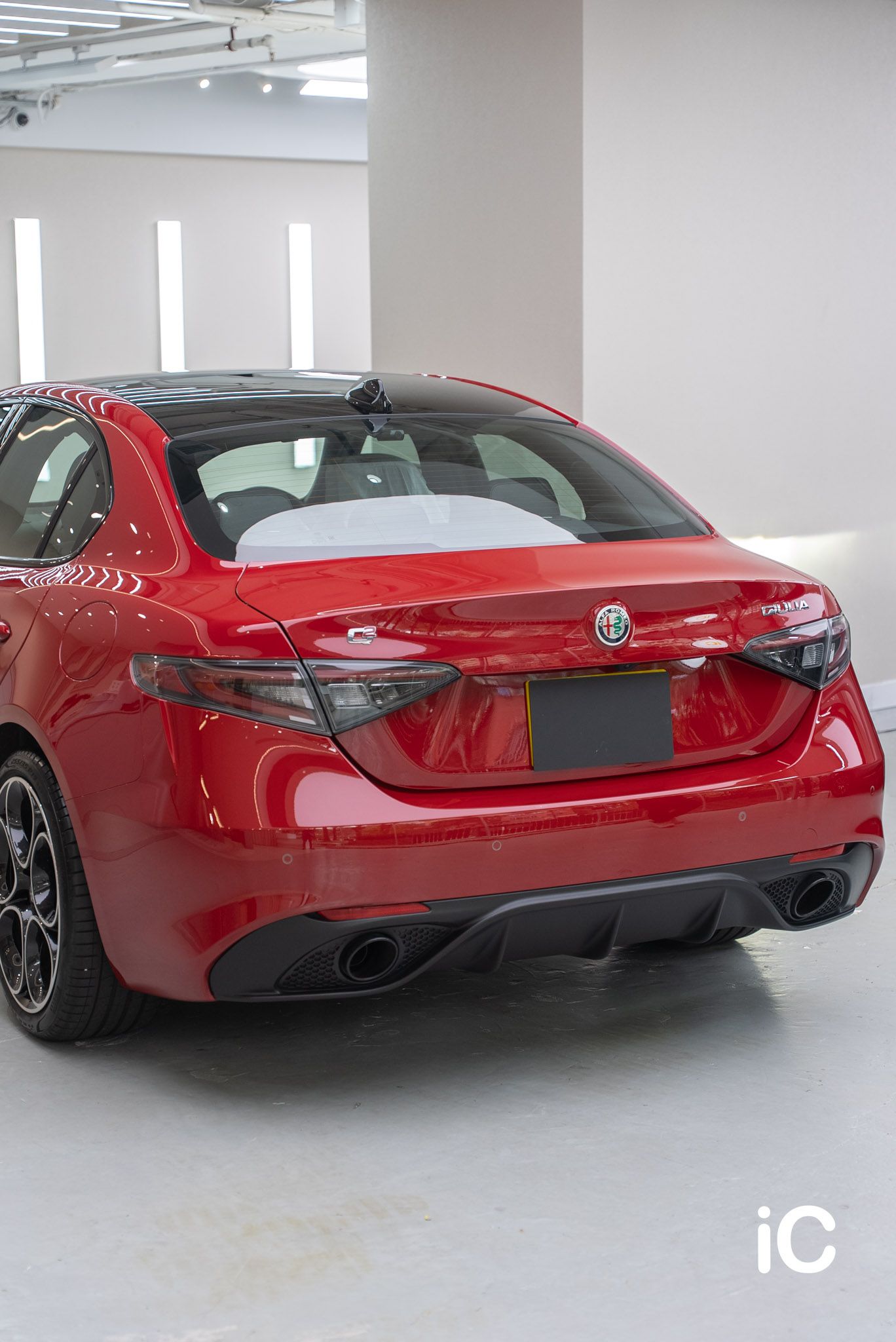 ic-detail-alfa-romeo-giulia-red-gyeon-ppf-12