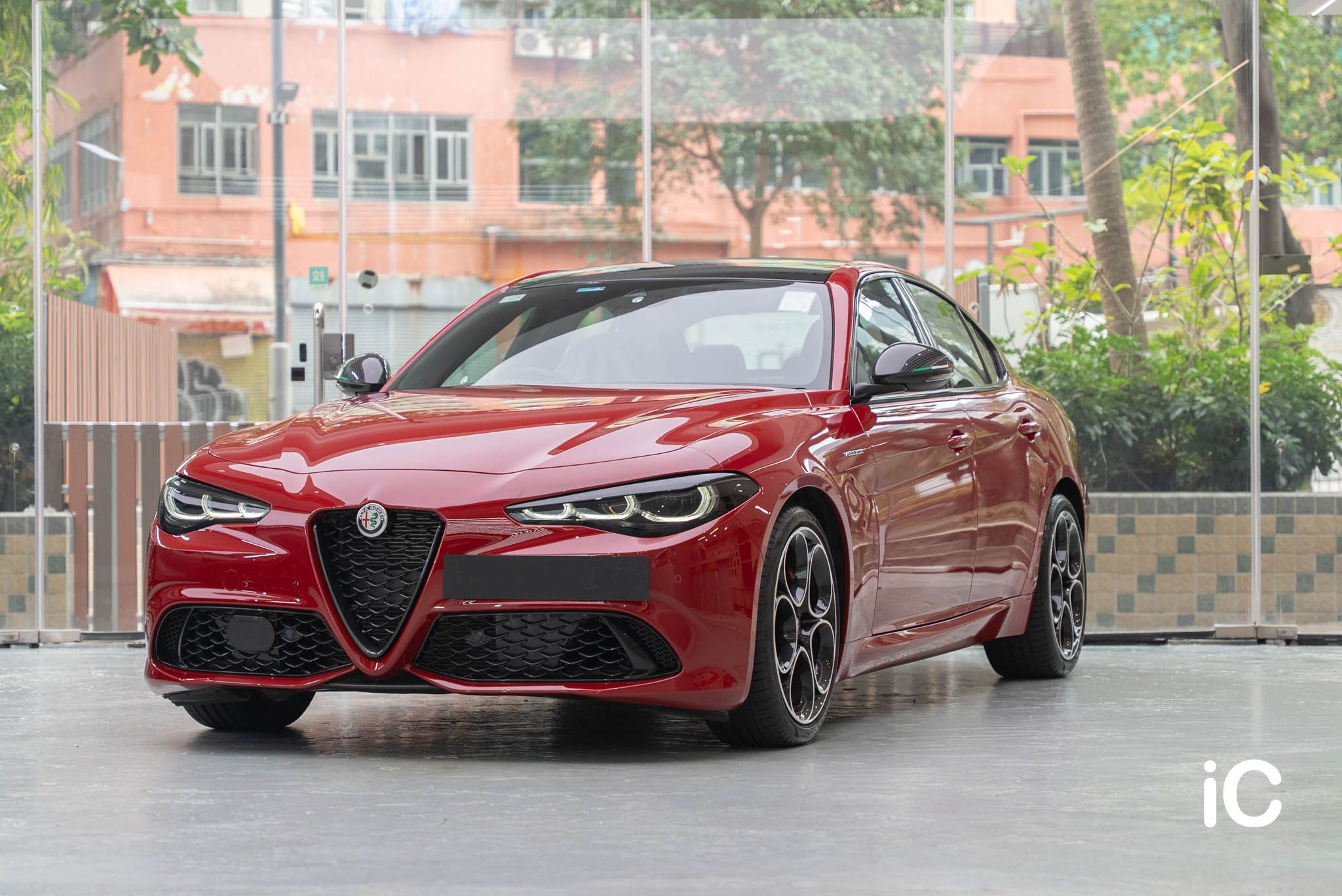 ic-detail-alfa-romeo-giulia-red-gyeon-ppf-14