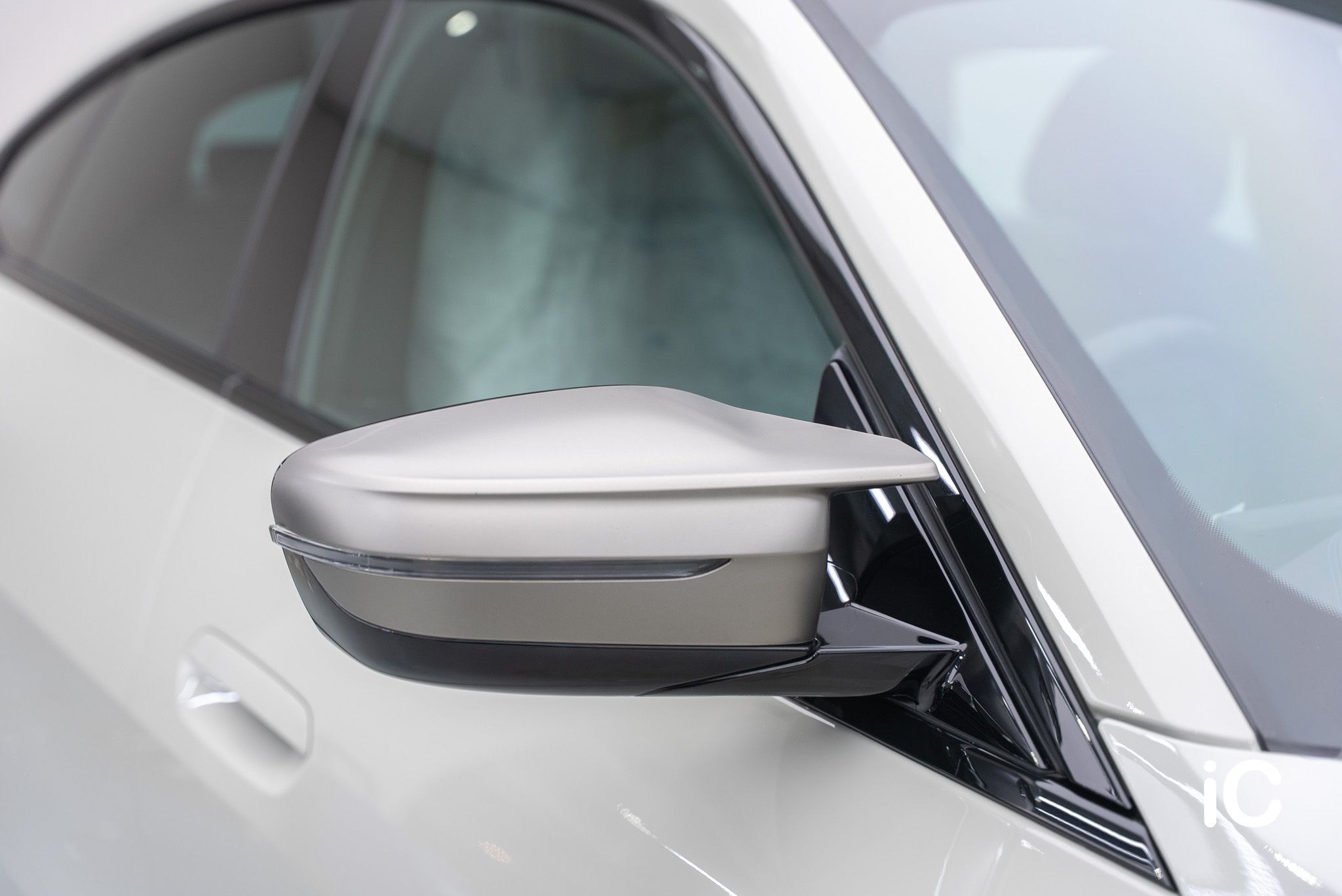 ic-detail-bmw-i4-m50-om-individual-colour-ppf-crayon-29