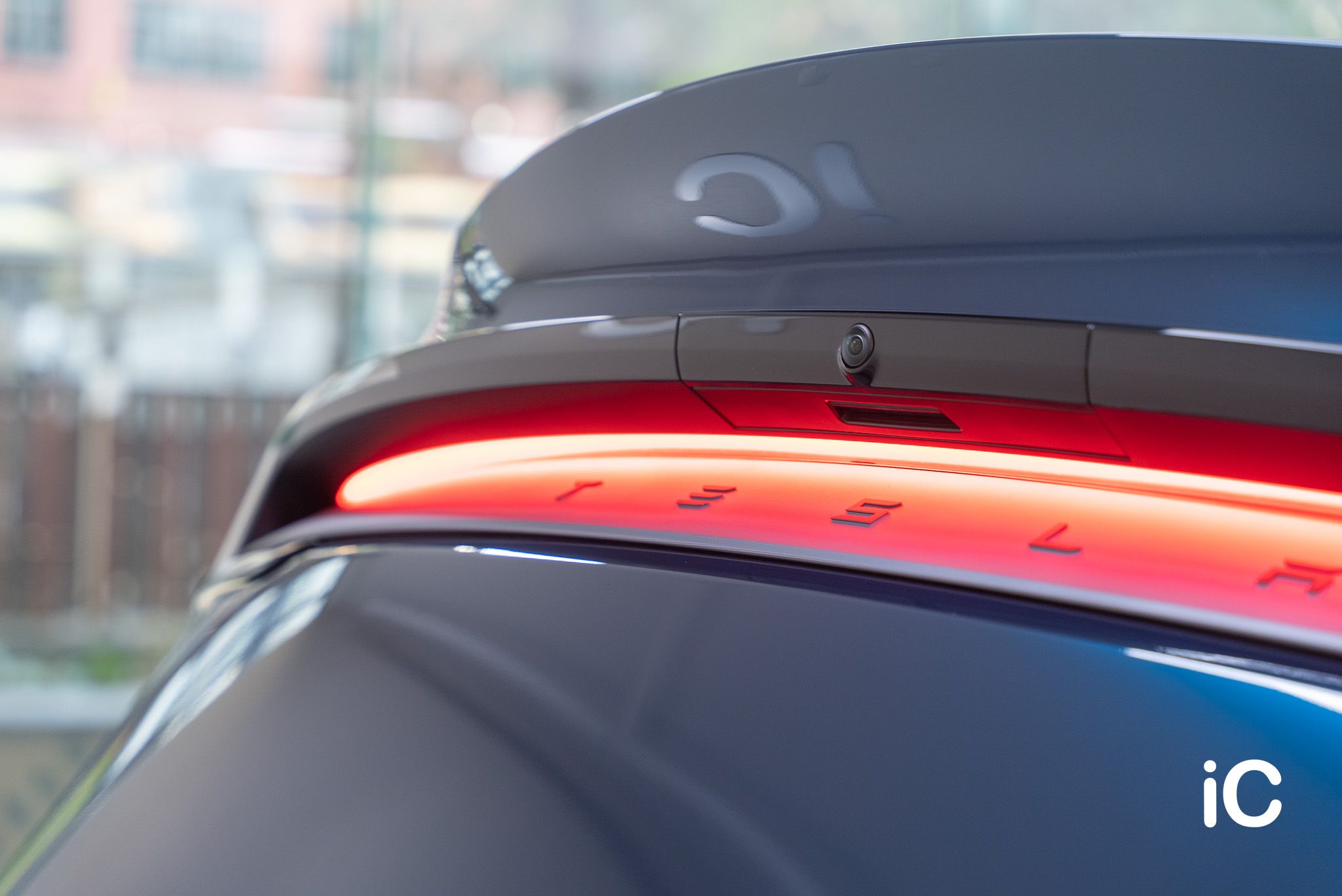 ic-detail-bmw-tesla-model-y-juniper-om-individual-colour-ppf-blue-sapphire-metallic-15