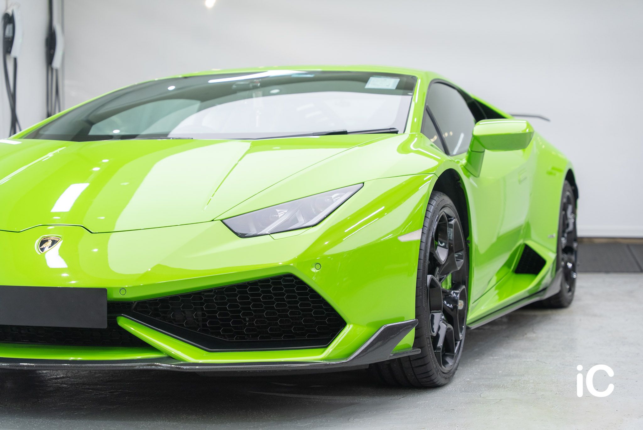 ic-detail-lamborghini-huracán-ulgo-black-infinity-14