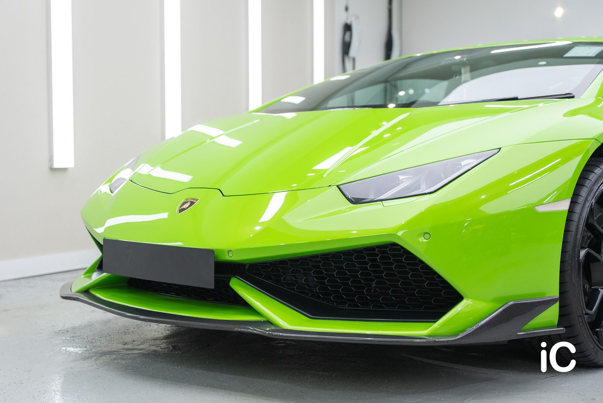 ic-detail-lamborghini-huracán-ulgo-black-infinity-8