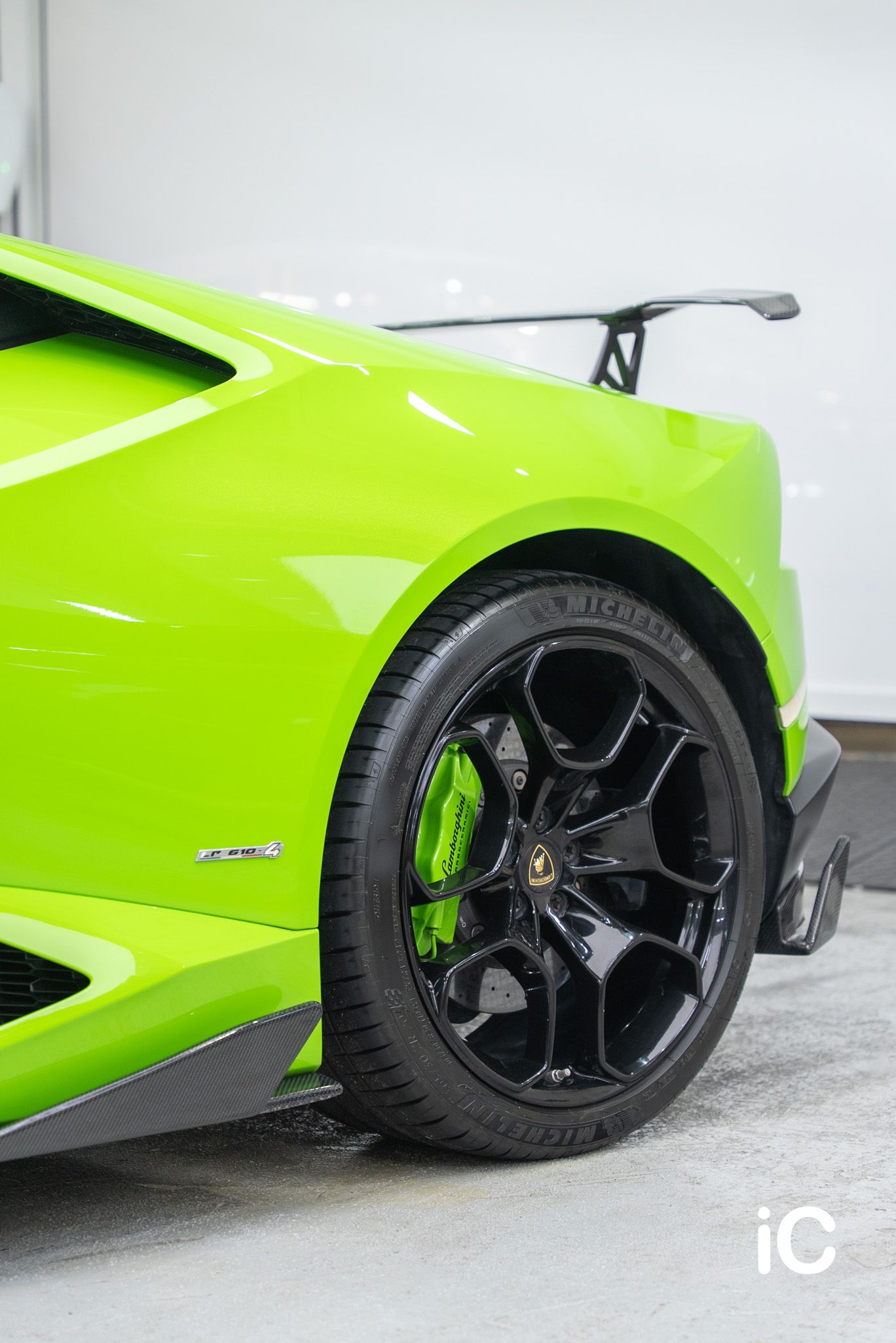 ic-detail-lamborghini-huracán-ulgo-black-infinity-9